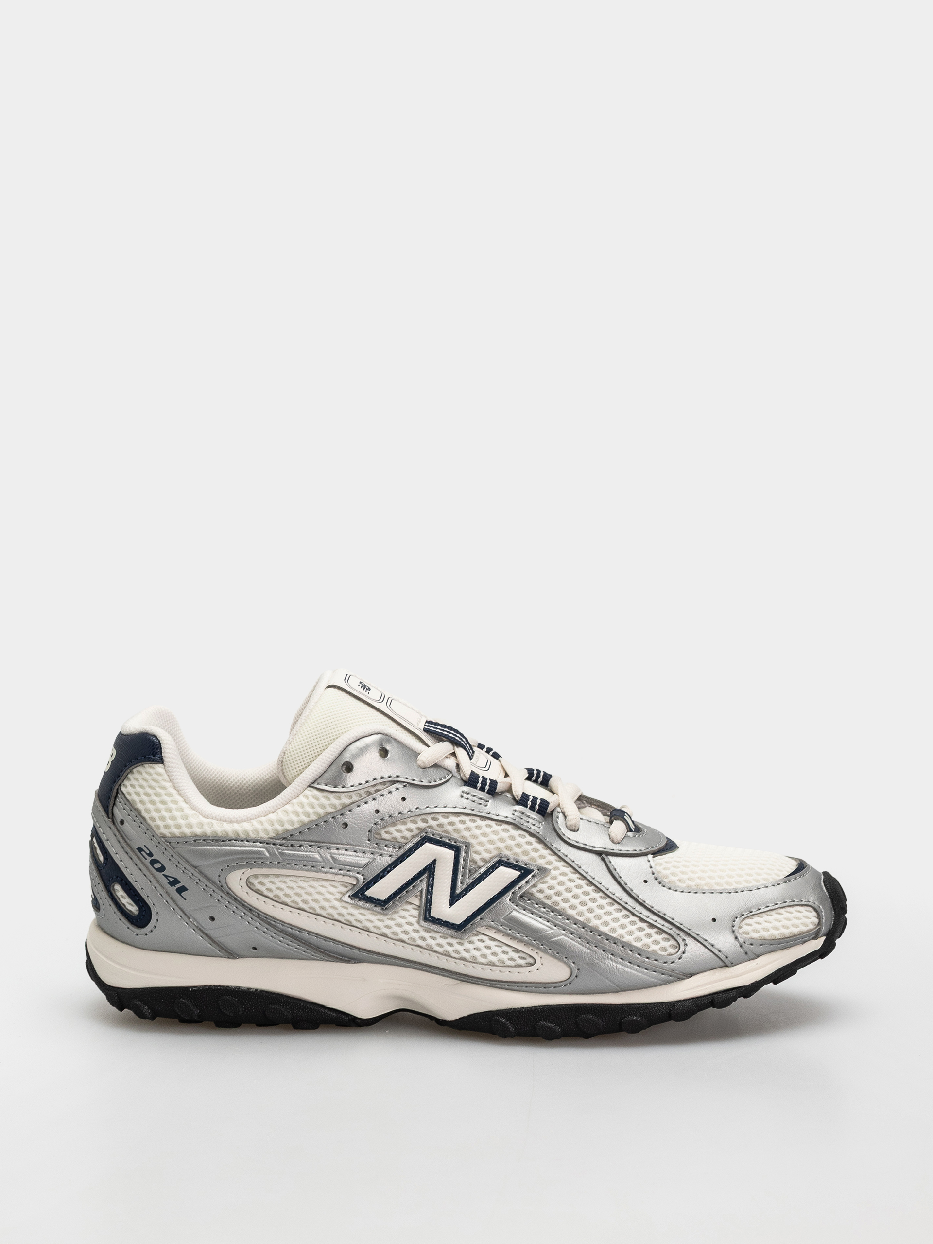 Boty New Balance 204L (sea salt/silver metallic/nb navy)