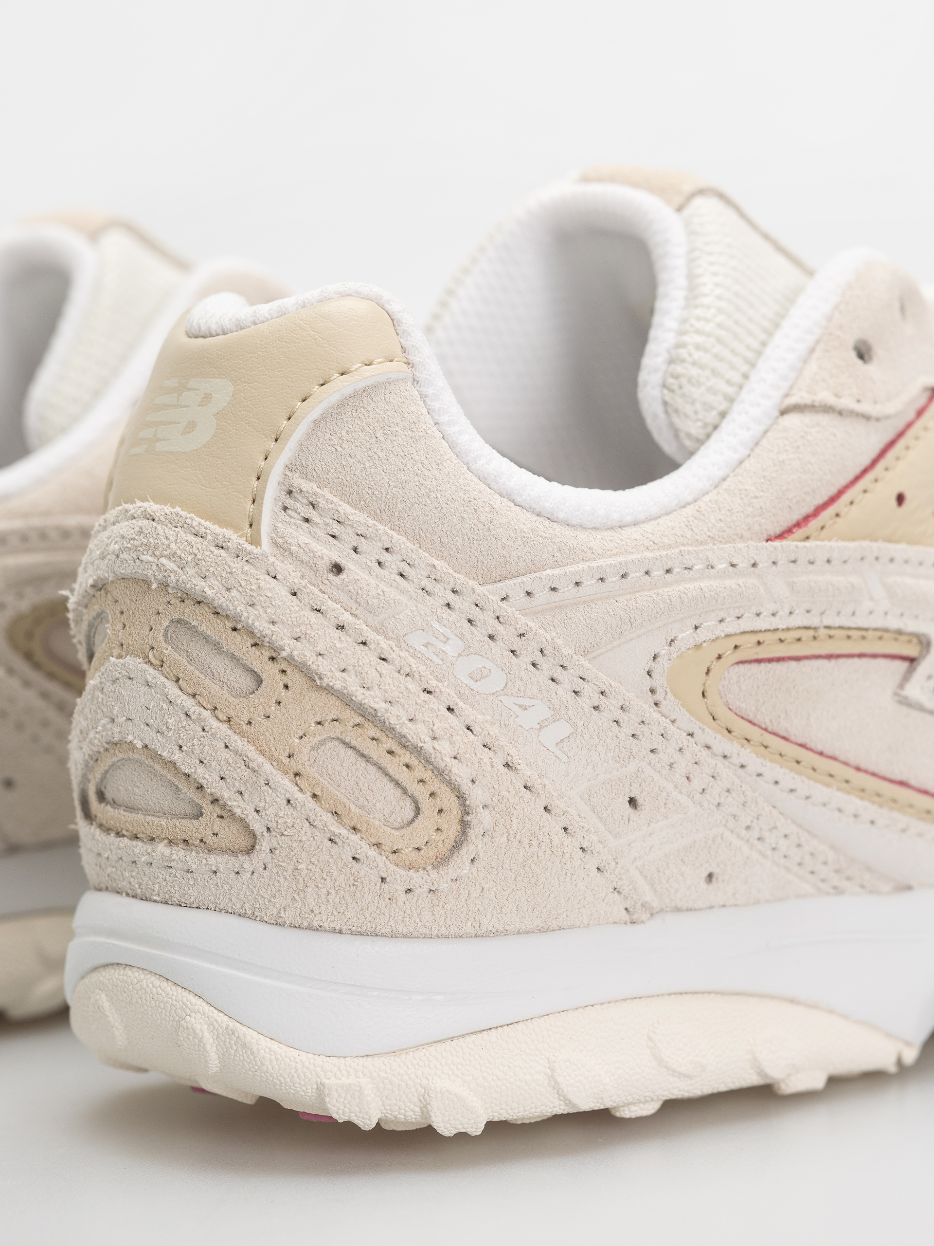 Boty New Balance 204L (sea salt/bone/pink eraser)