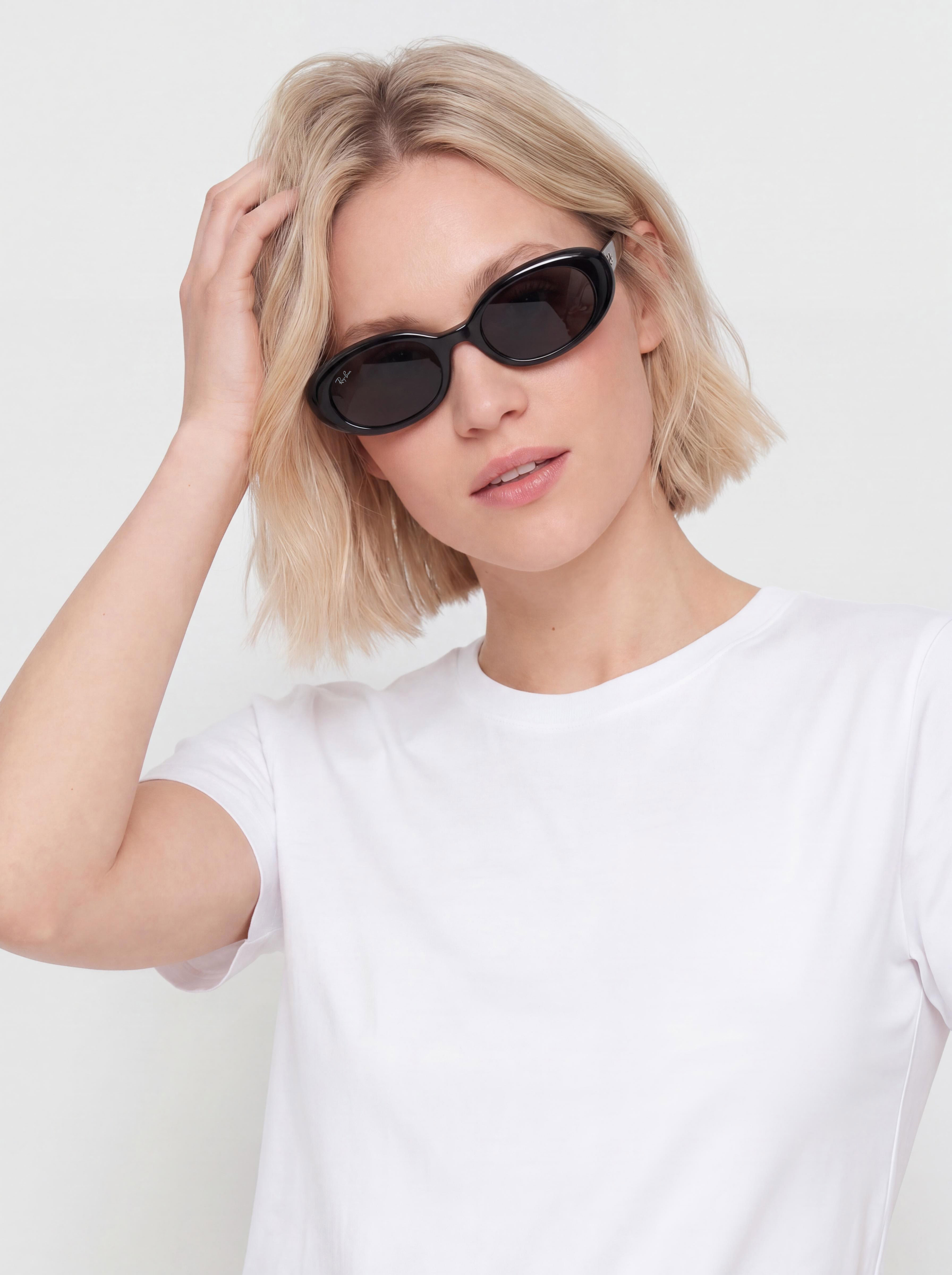 Sluneu010dnu00ed bru00fdle Ray-Ban Rb4441D (polerowany czarny/ciemnoszary)