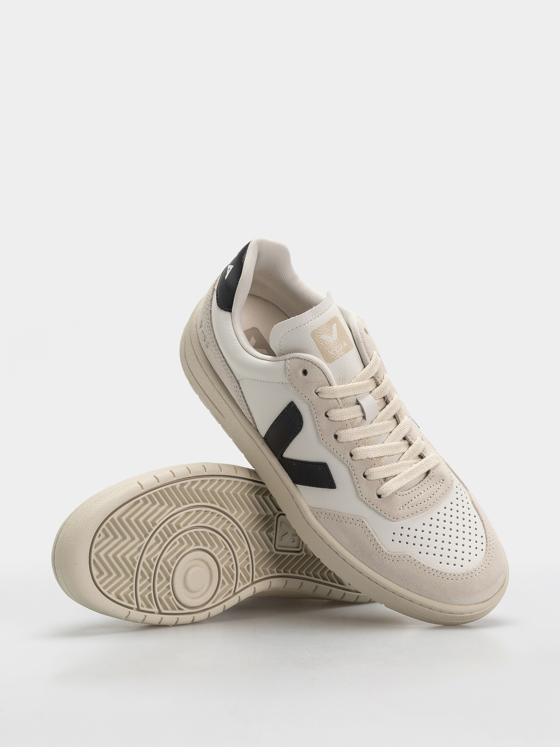Boty Veja V 90 (white black)