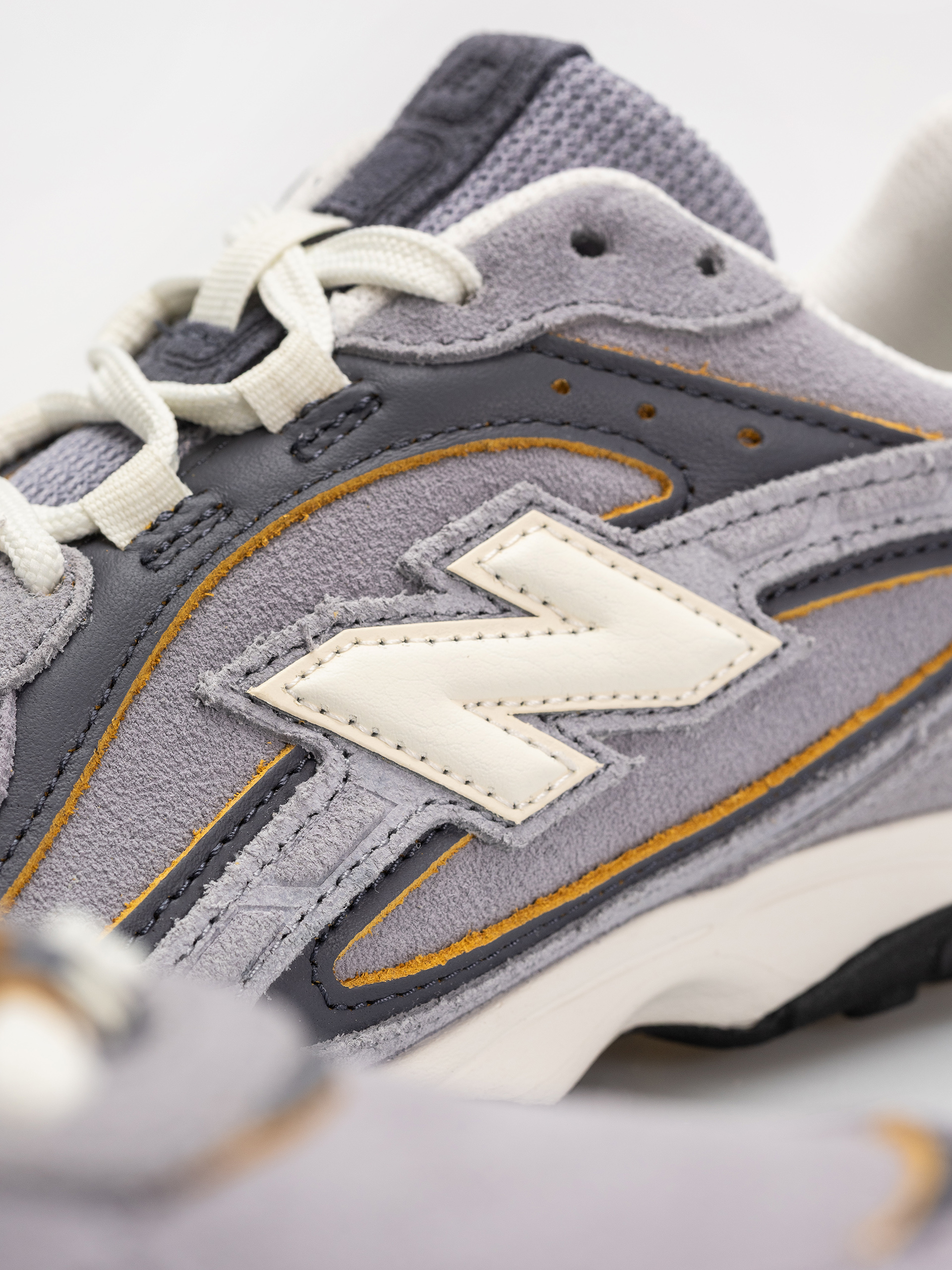 Boty New Balance 204L (digital mist/meteorite/light mars yellow)
