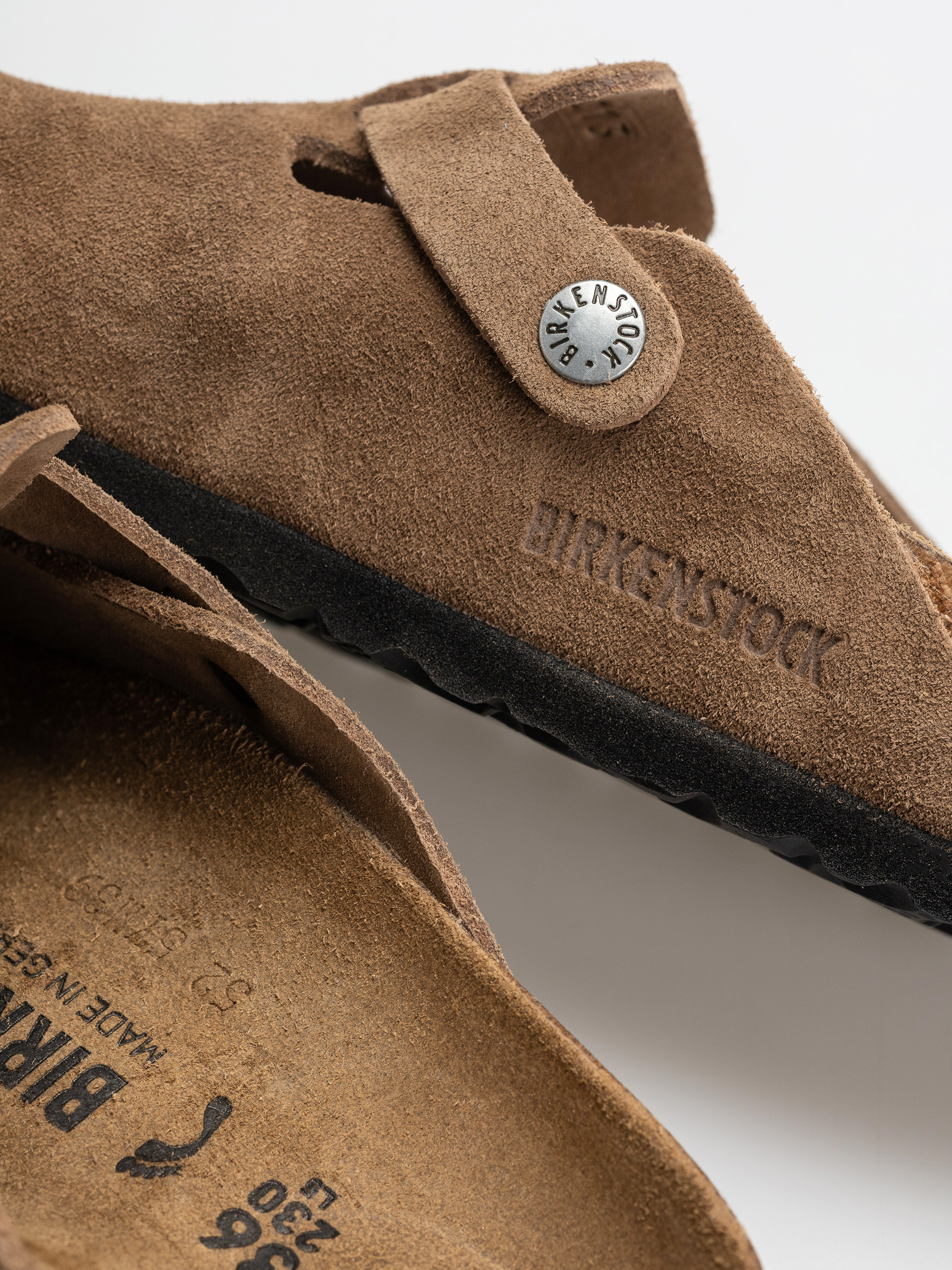 Plážovky Birkenstock Boston Suede Leather Narrow (dark tea)