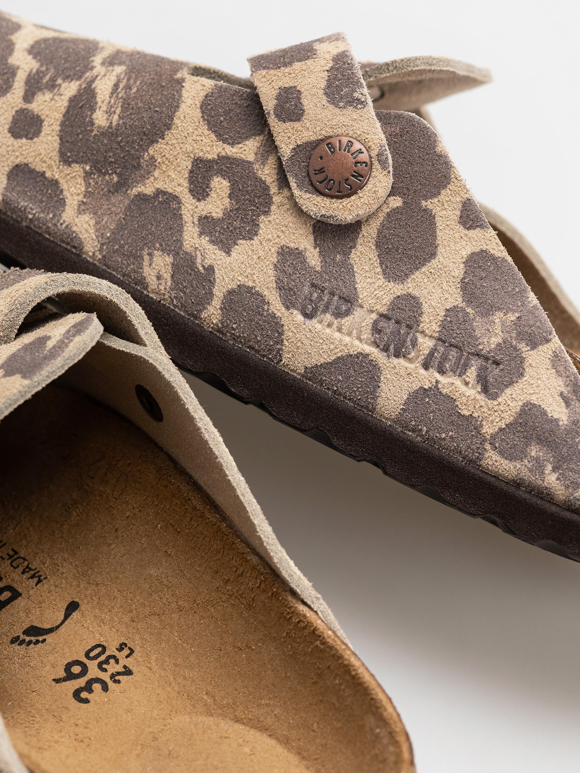 Plážovky Birkenstock Boston Suede Leather Narrow (leo sandcastle)