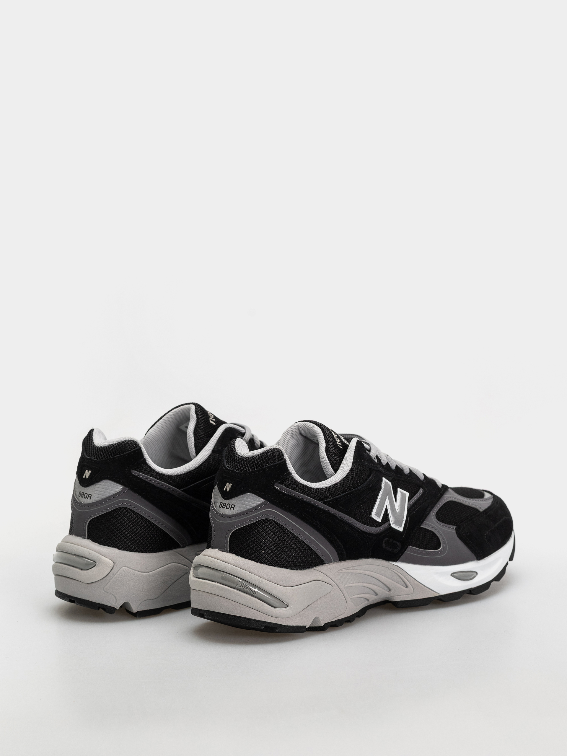 Boty New Balance 880R (black/castlerock)