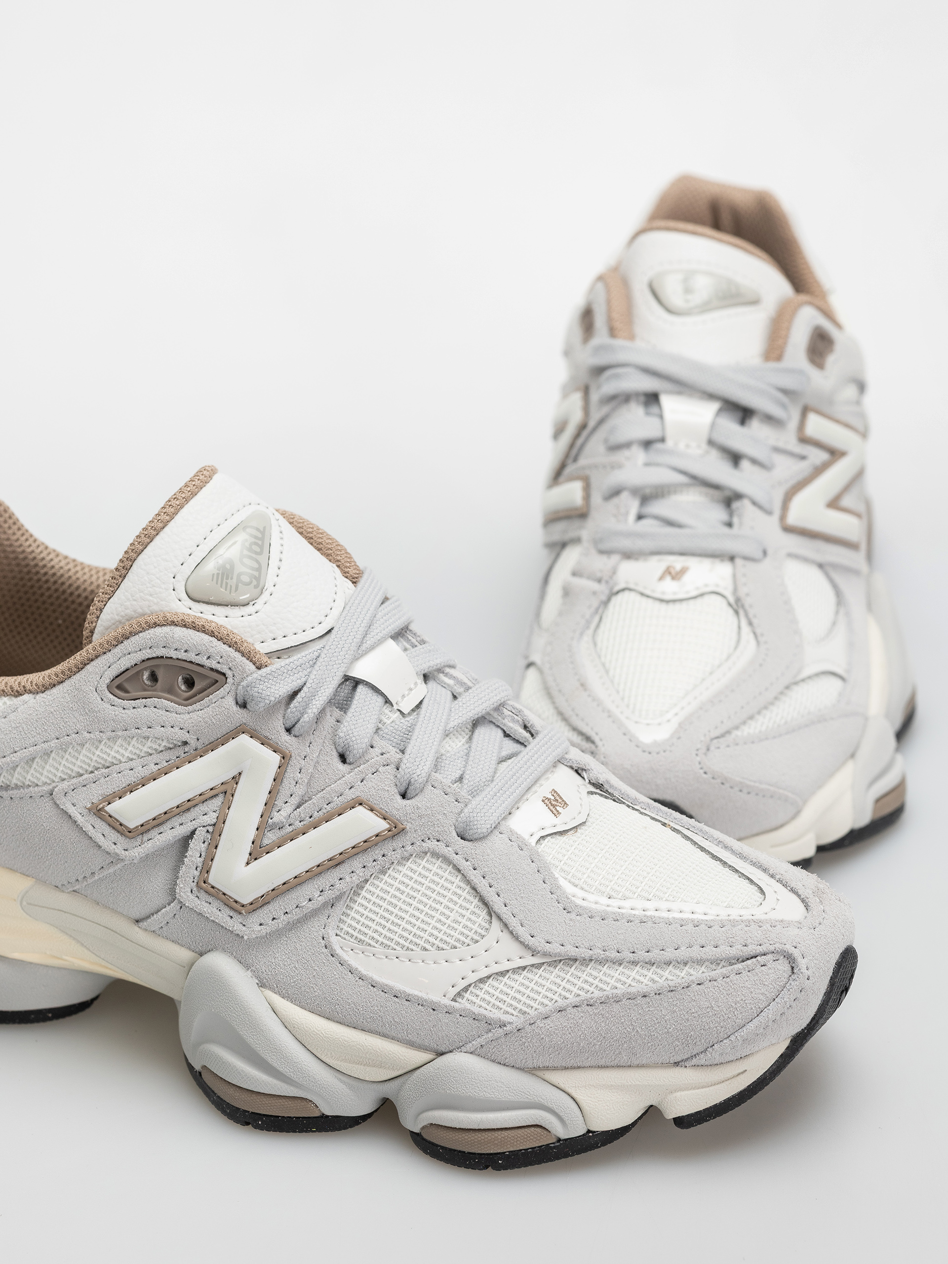 Boty New Balance 9060 (driftwood/sea salt)
