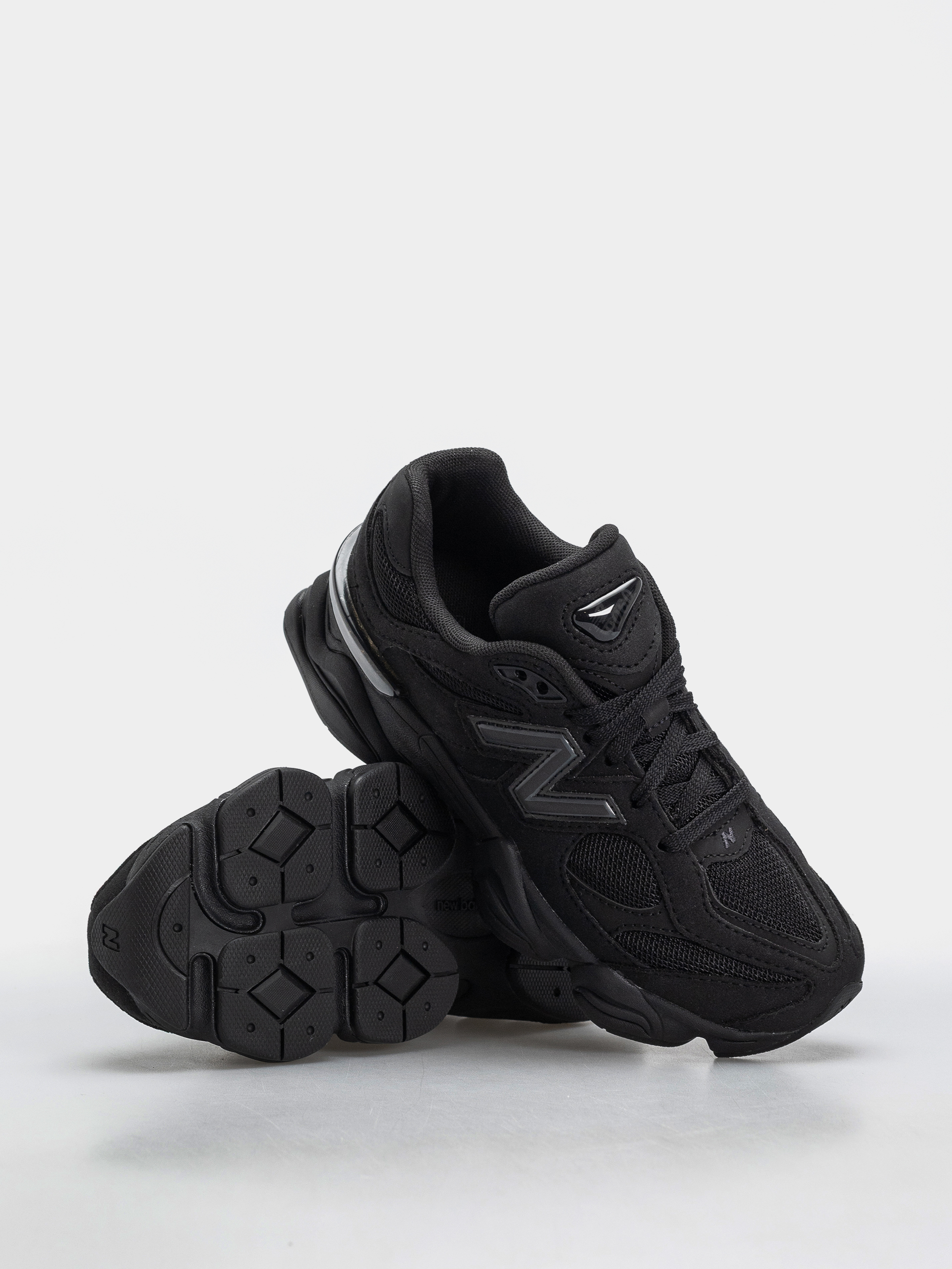 Boty New Balance 9060 JR (black/phantom)