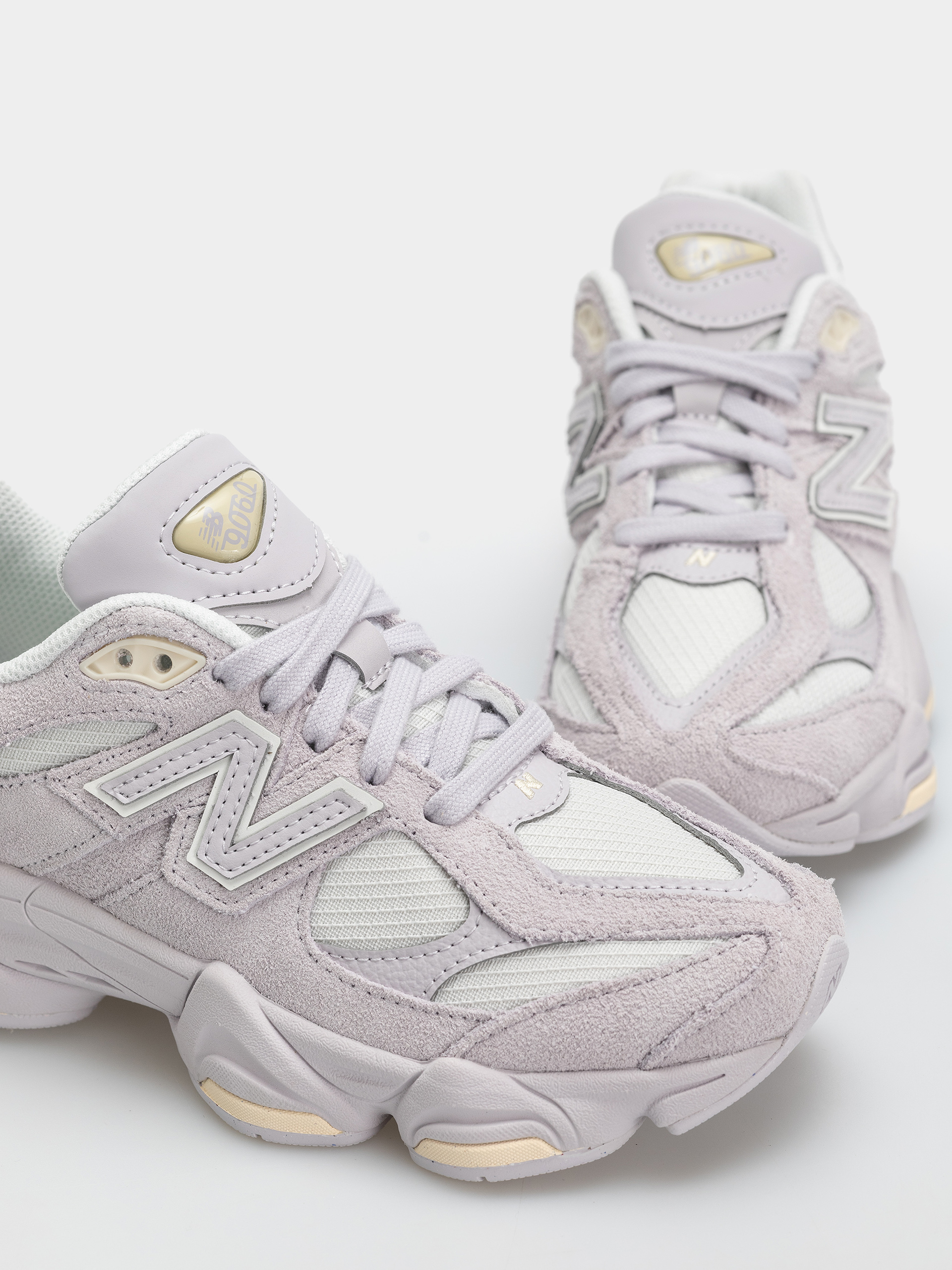 Boty New Balance 9060 JR (horizon grey/calcium)