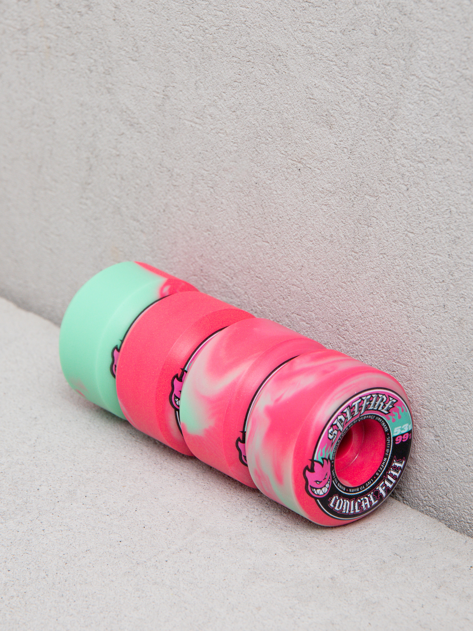 Kolečka Spitfire F4 99D Team Color Pack F4 99 Conical Full (teal/pink swirl)