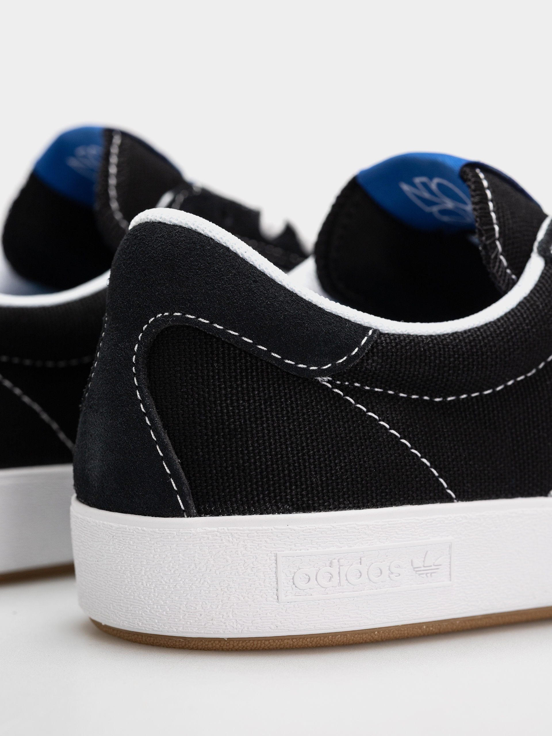 Boty adidas Nora (cblack/ftwwht/blubir)