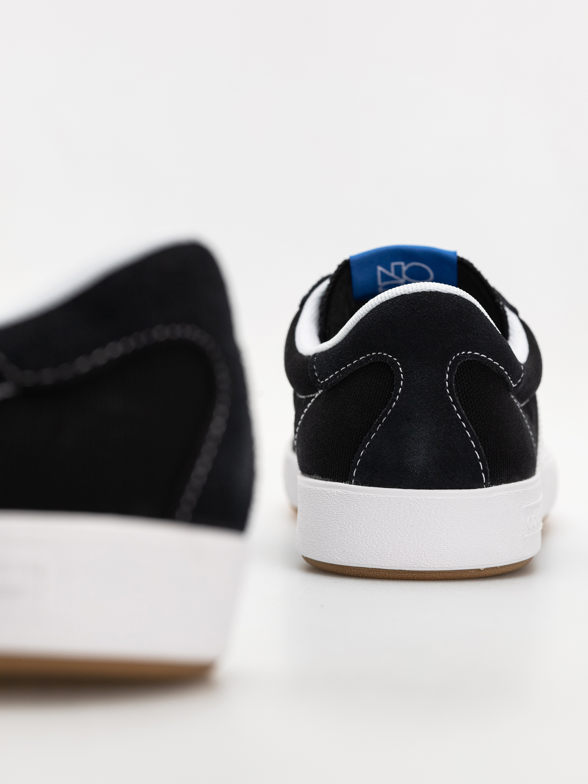 Boty adidas Nora (cblack/ftwwht/blubir)