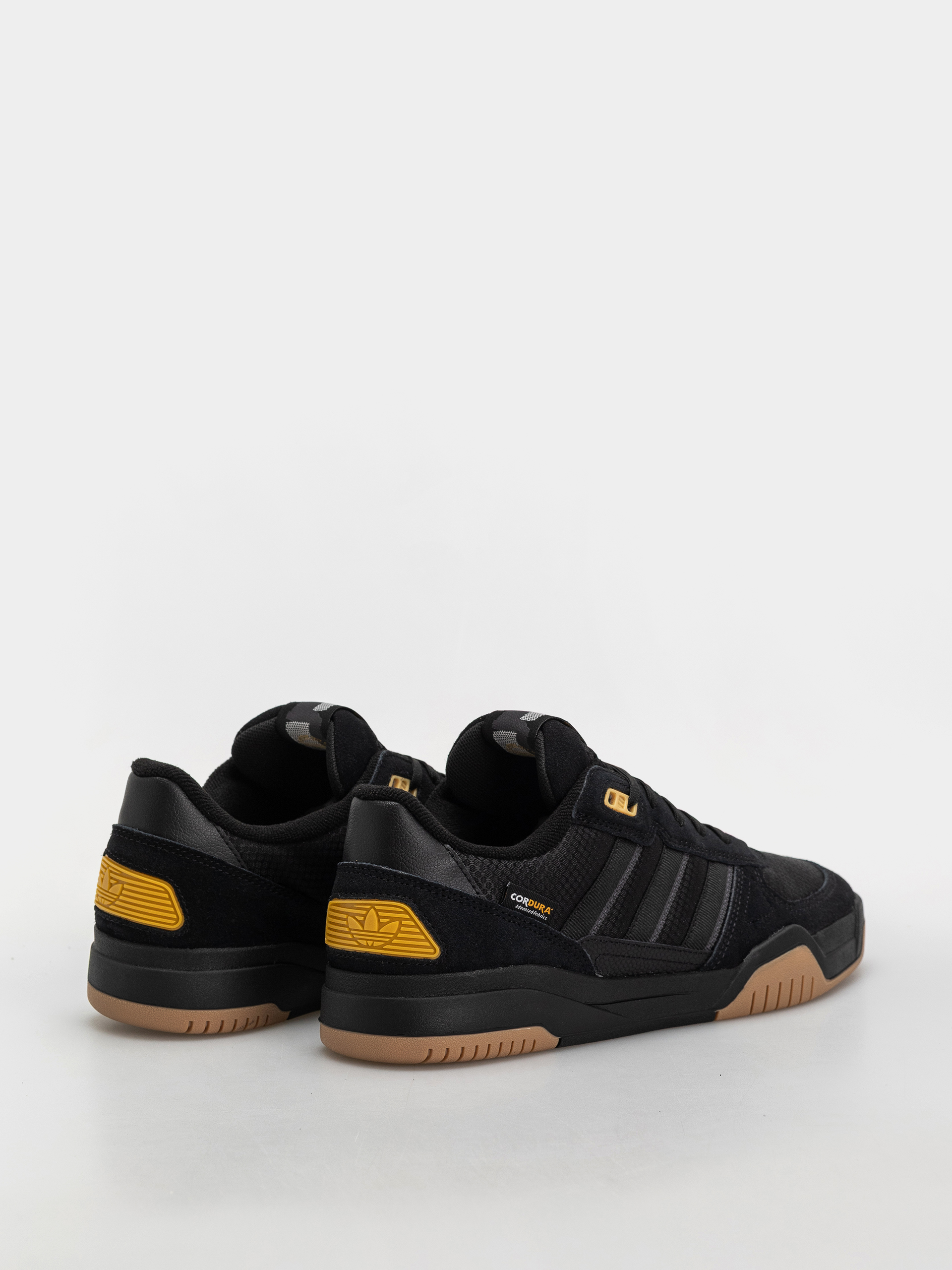 Boty adidas Tekkira Cup (carbon/carbon/cblack)