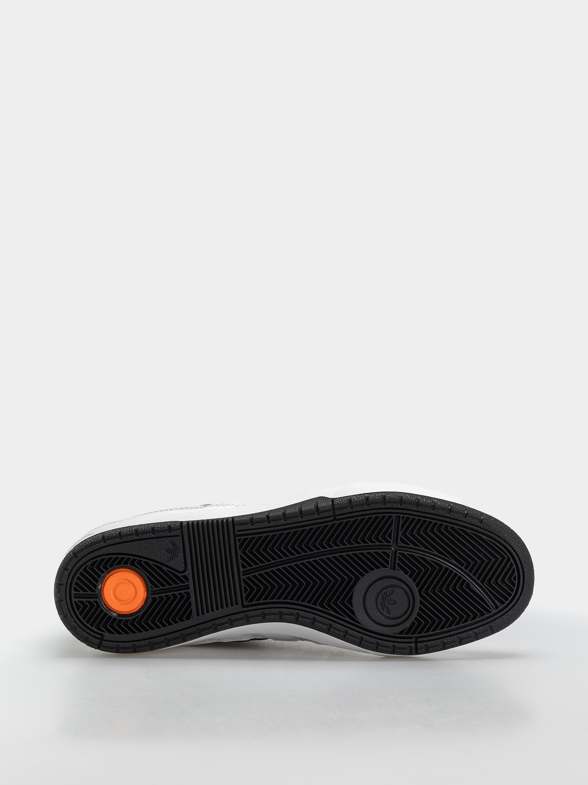 Boty adidas Tyshawn II (cblack/carbon/ftwwht)