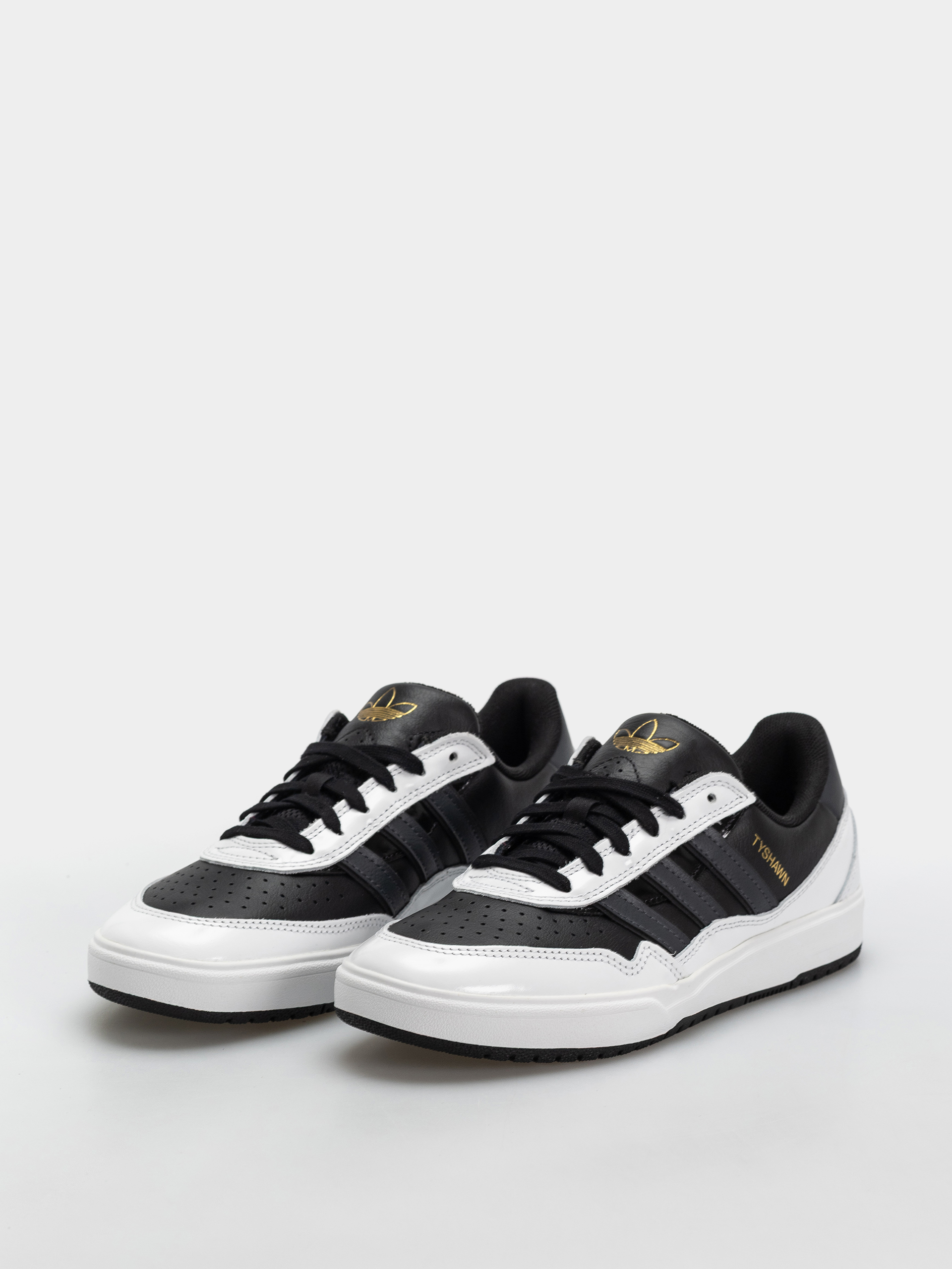Boty adidas Tyshawn II (cblack/carbon/ftwwht)