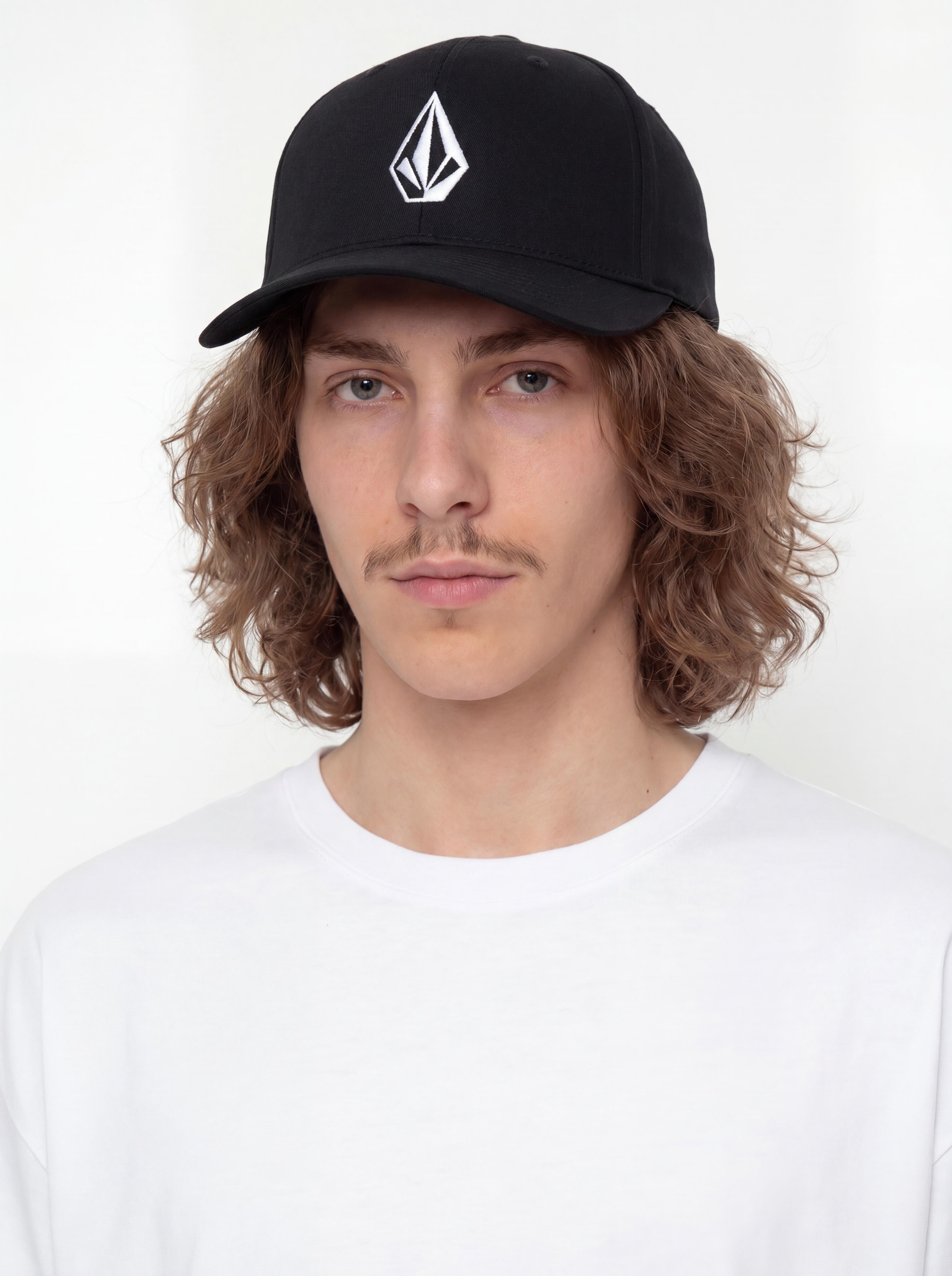 Ku0161iltovka  Volcom Full Stone Flexfit (black)
