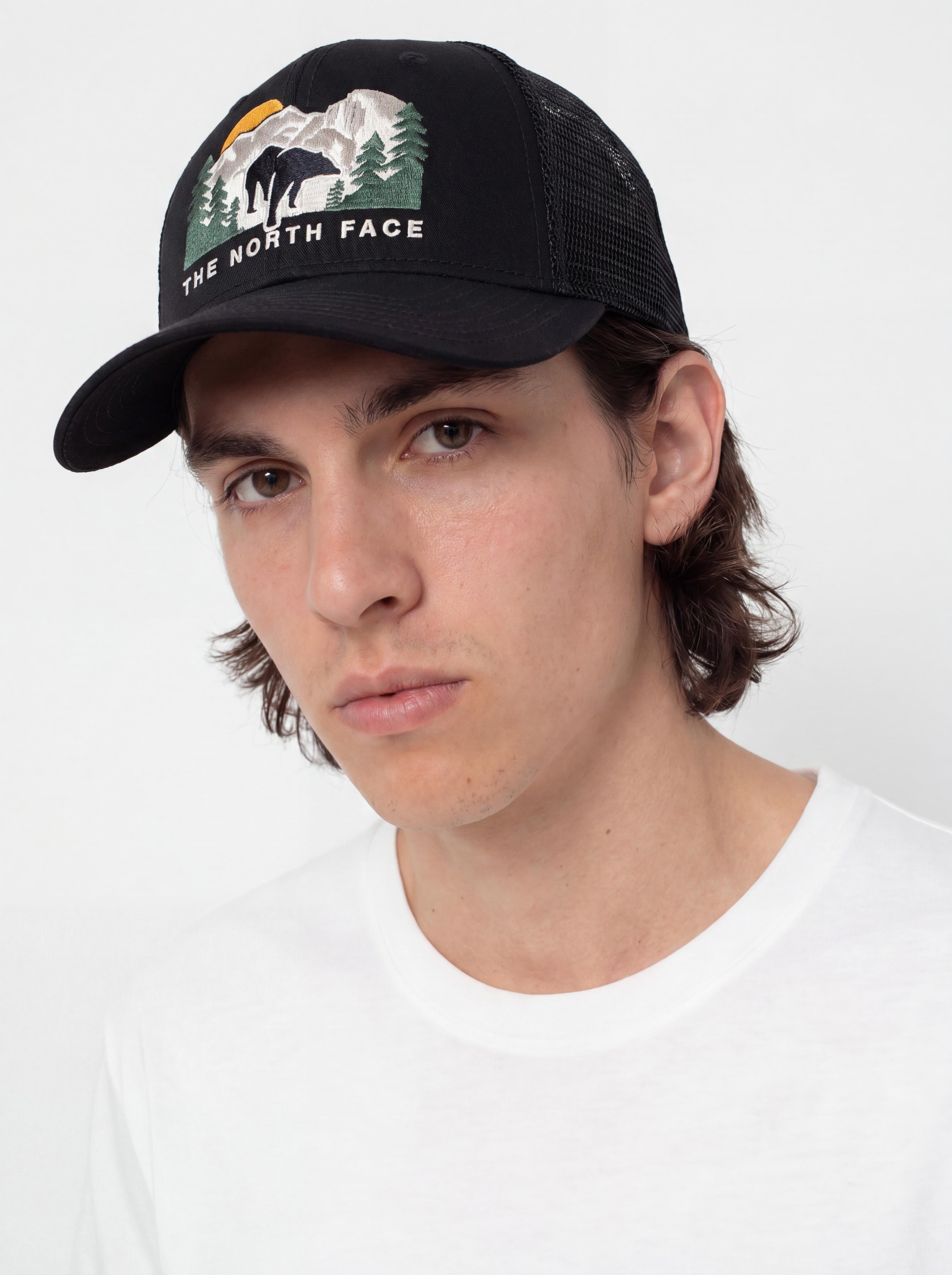Kšiltovka  The North Face Embroidered Mudder Trucker
