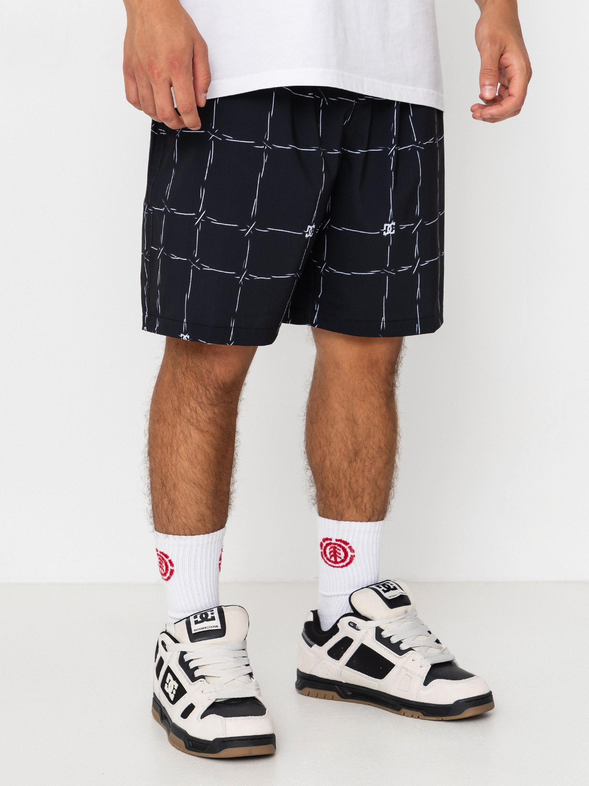 Kraťasy DC Wired Volley 19 (wired 32 black)
