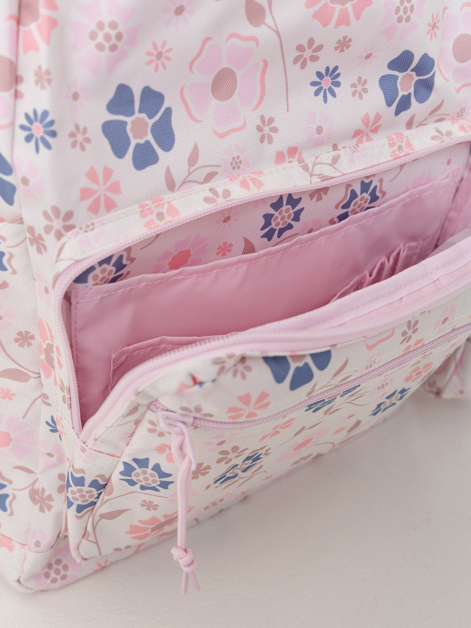 Batoh Converse Cam Converse Go 2 (floral print)