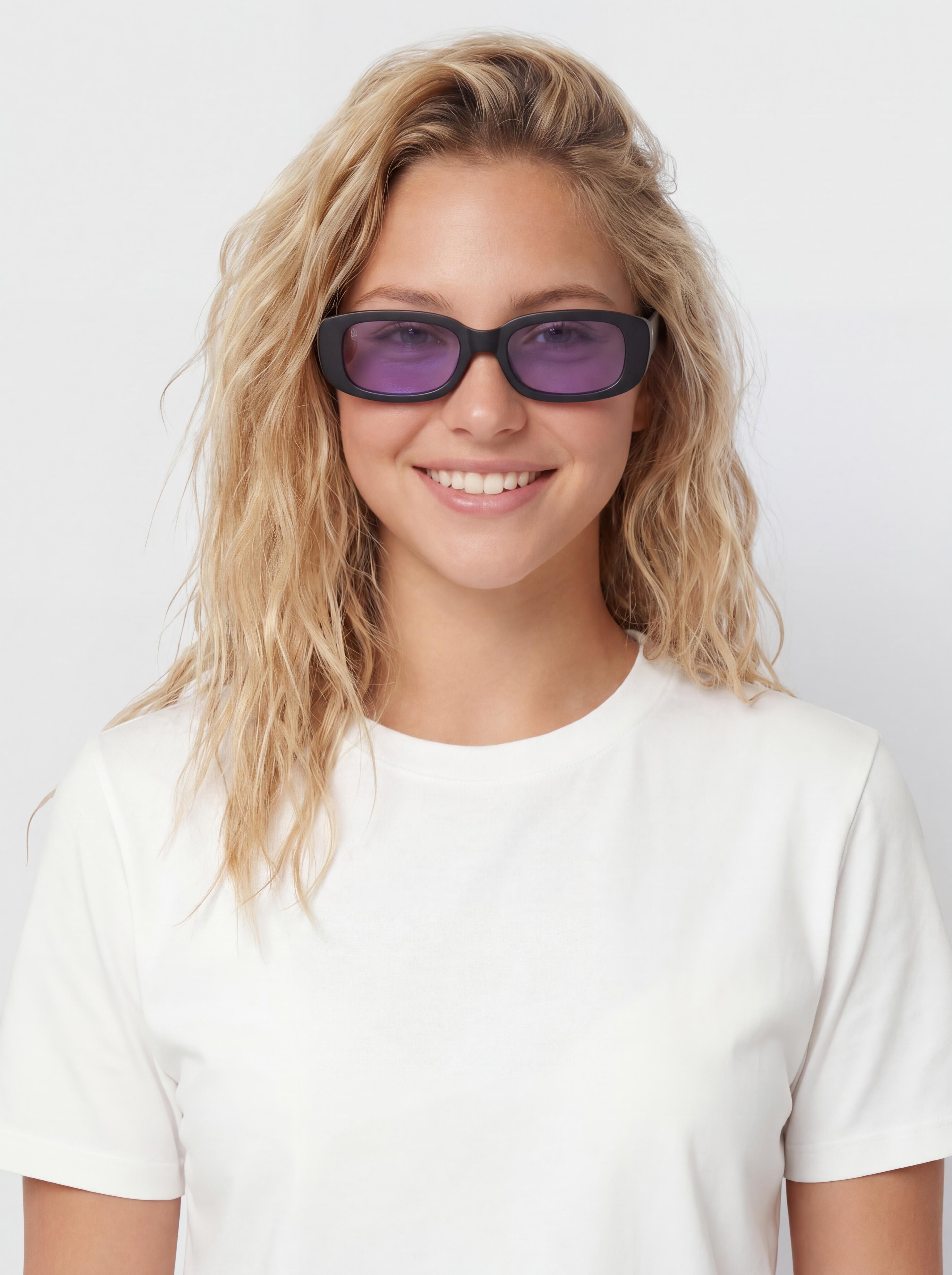 Sluneu010dnu00ed bru00fdle CHPO Nicole (matte black/purple)