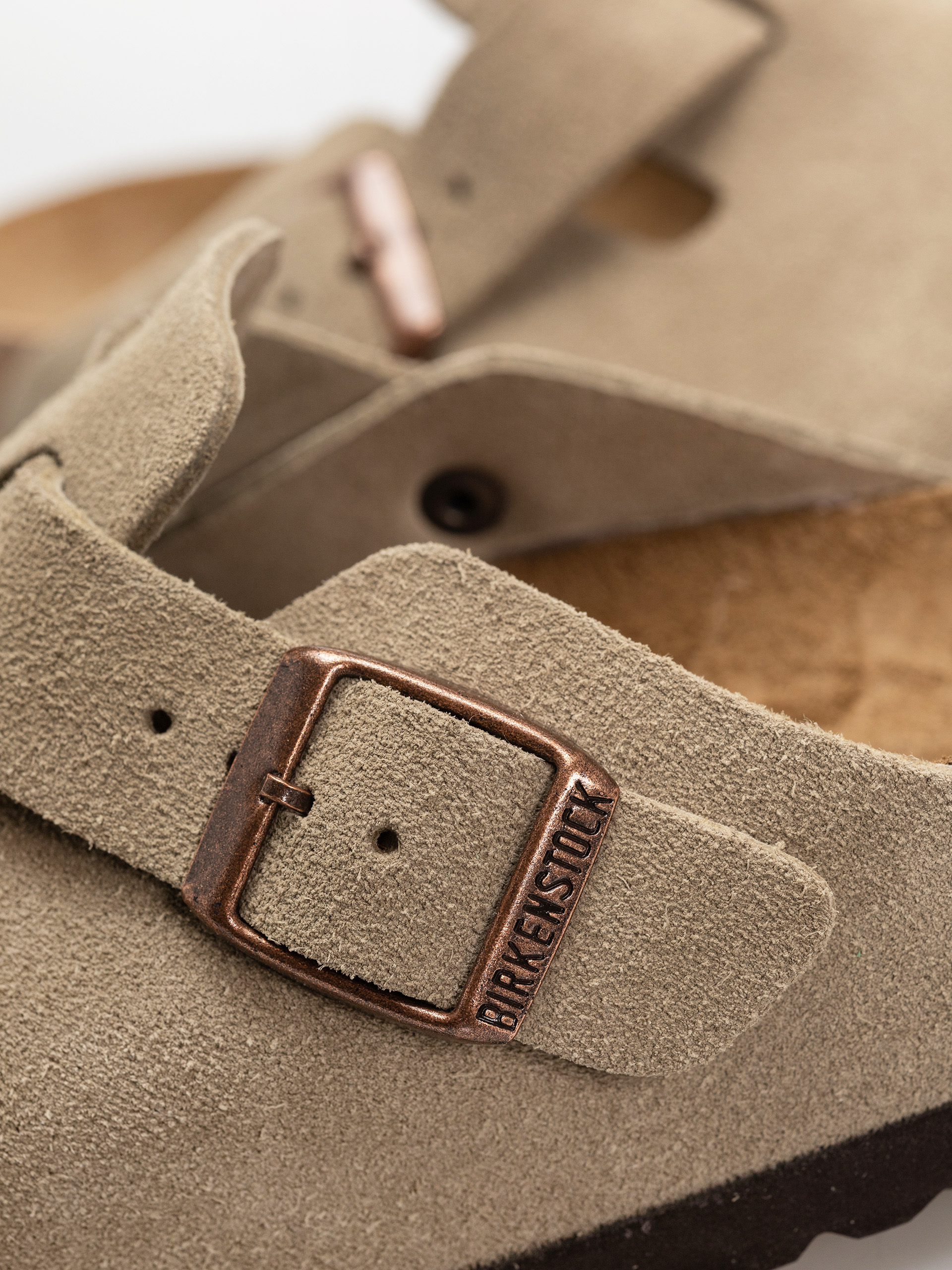 Plážovky Birkenstock Boston Soft Footbed Suede Leather Narrow (taupe)