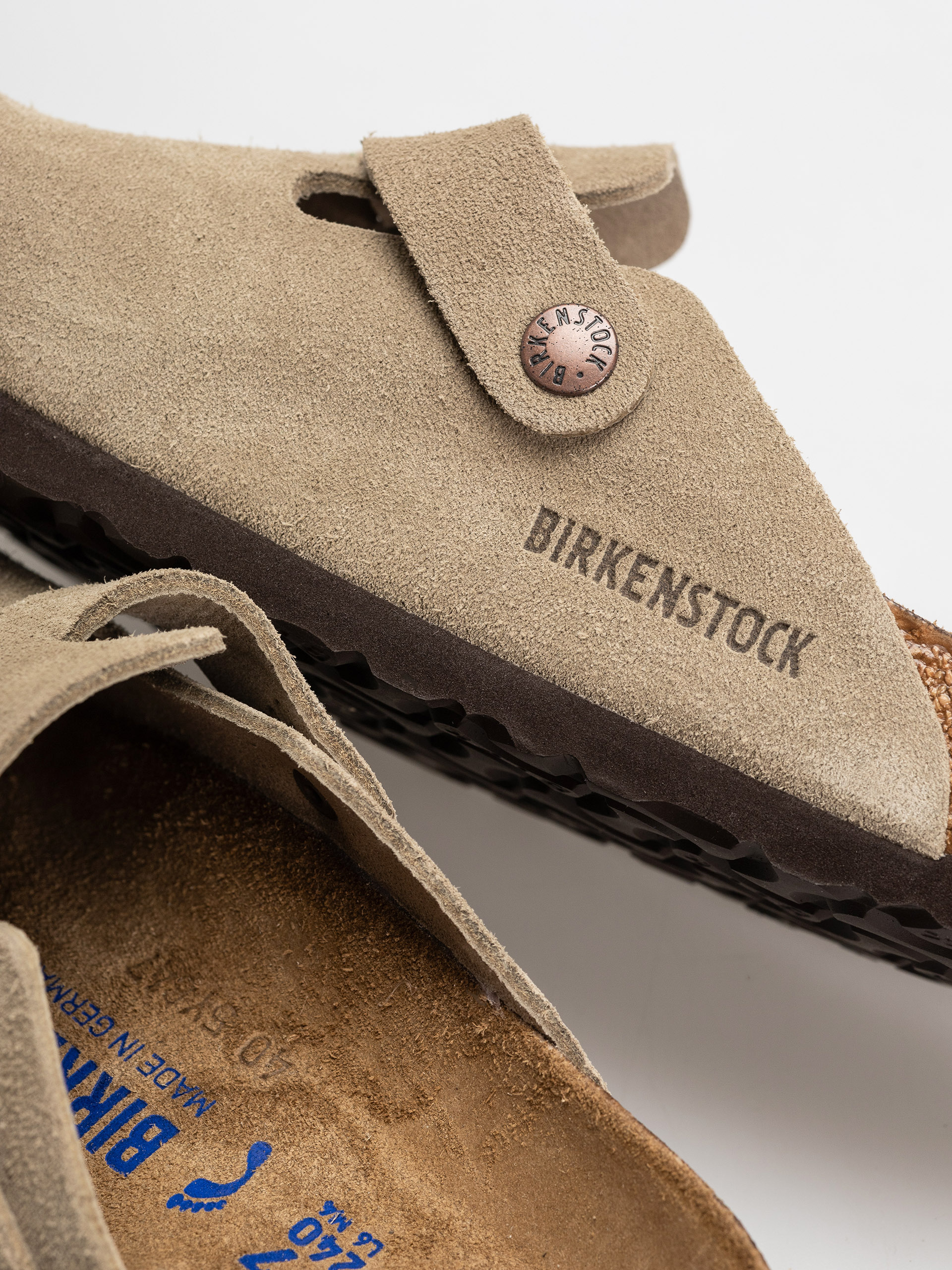 Plážovky Birkenstock Boston Soft Footbed Suede Leather Narrow (taupe)