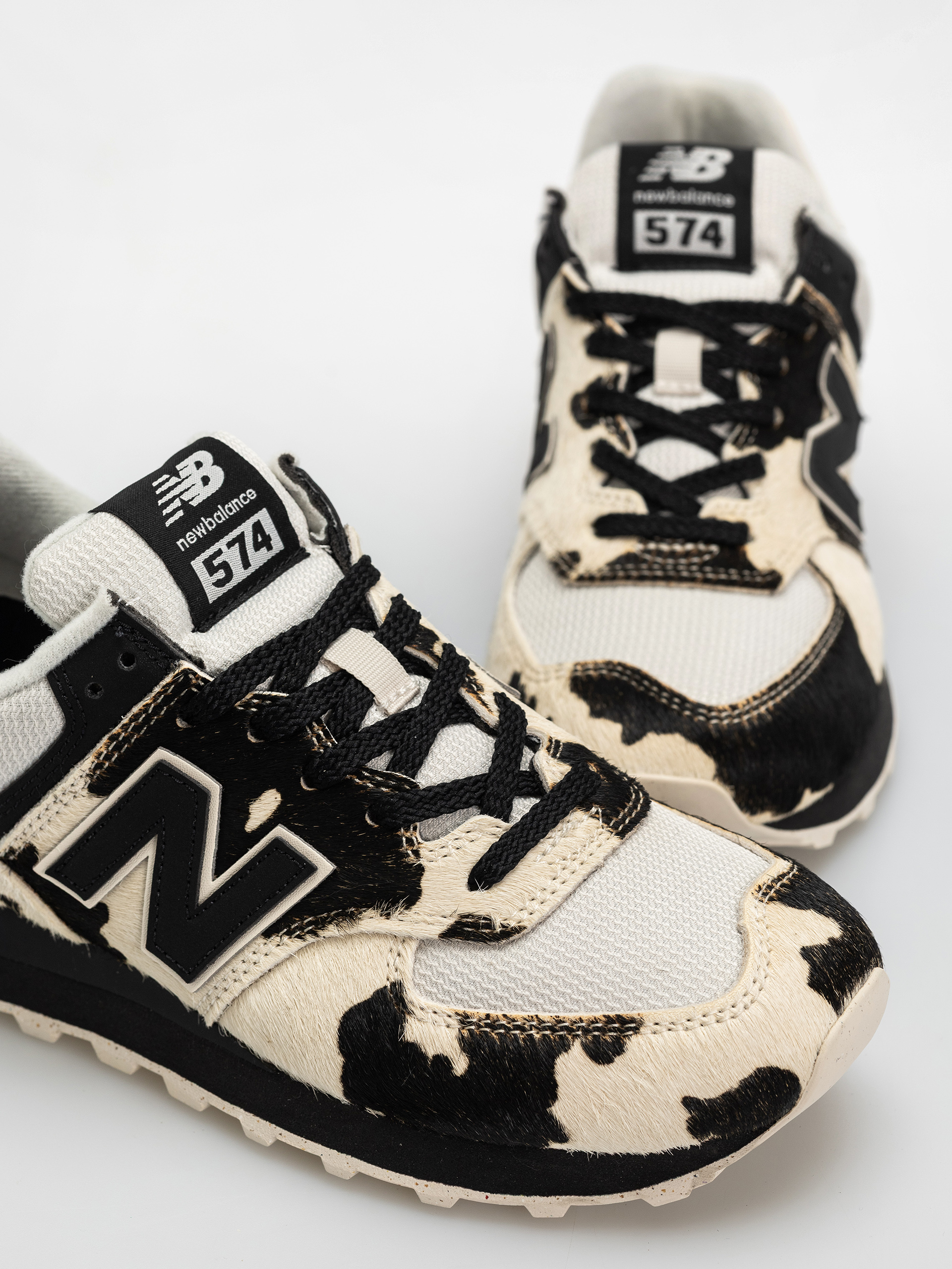 Boty New Balance 574 Wmn (black/linen)