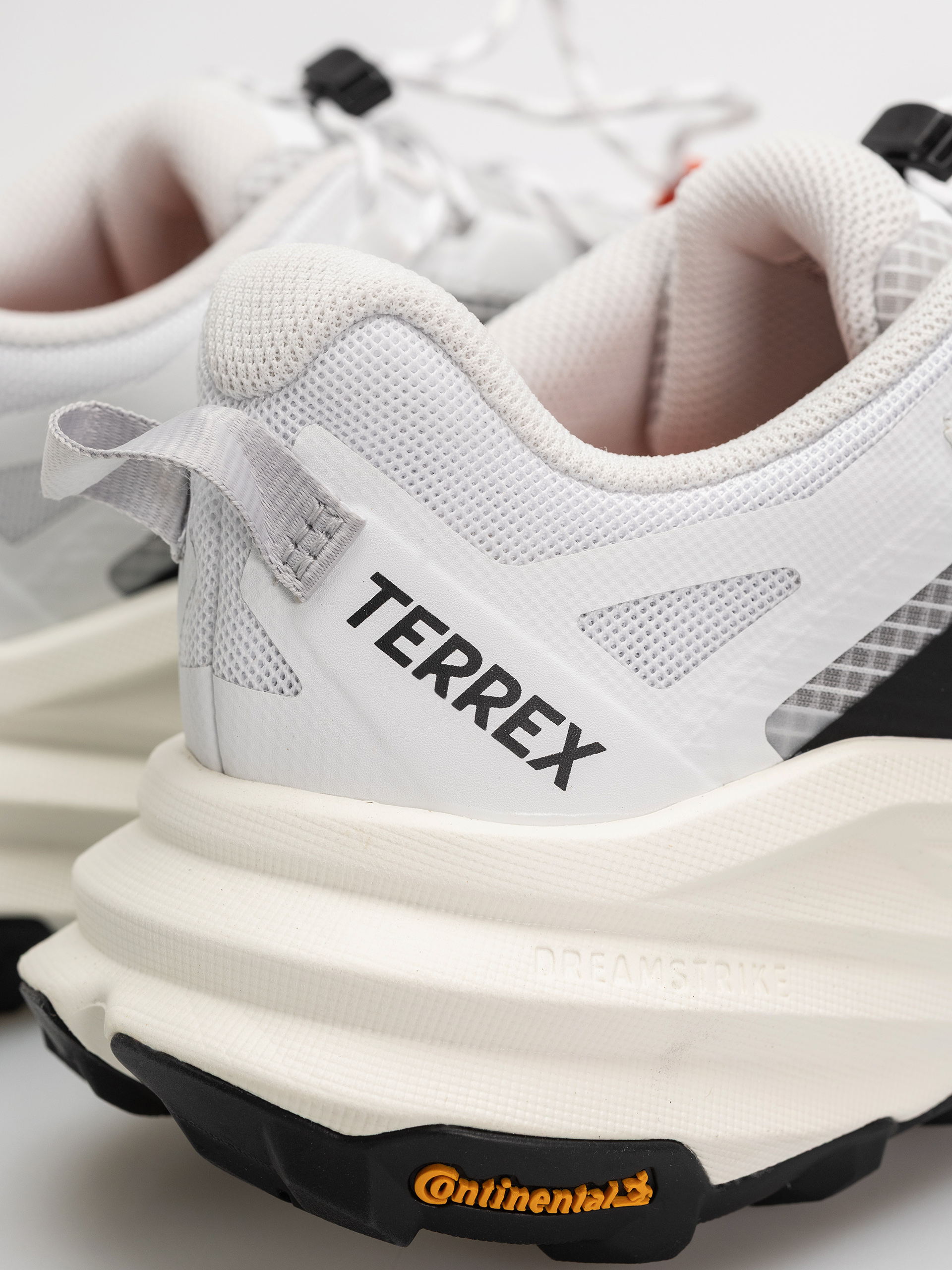 Boty adidas Terrex Freehiker Sl (ftwwht/cblack/seimor)