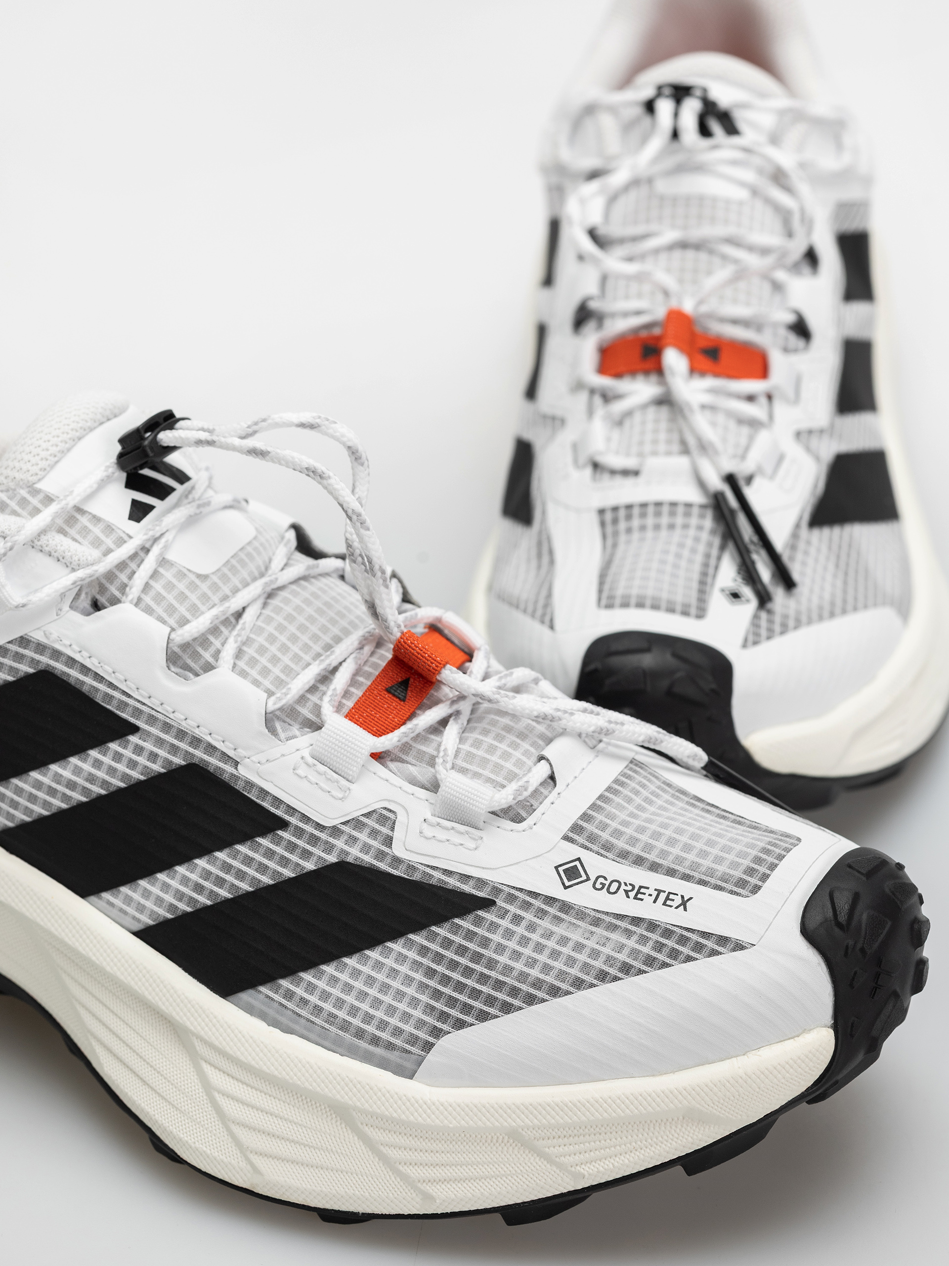 Boty adidas Terrex Freehiker Sl (ftwwht/cblack/seimor)