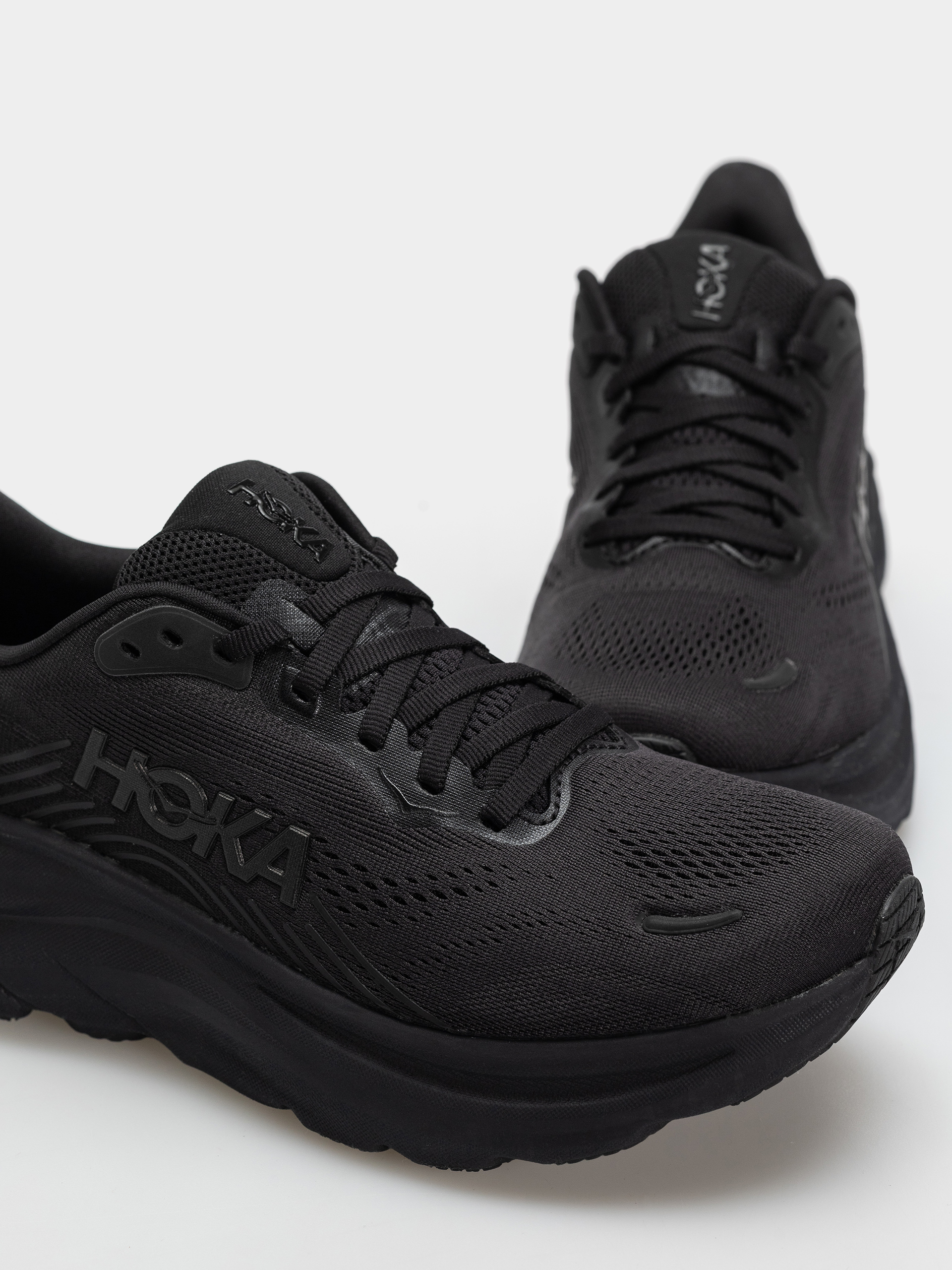 Boty Hoka Clifton 11 Wmn (black/black)