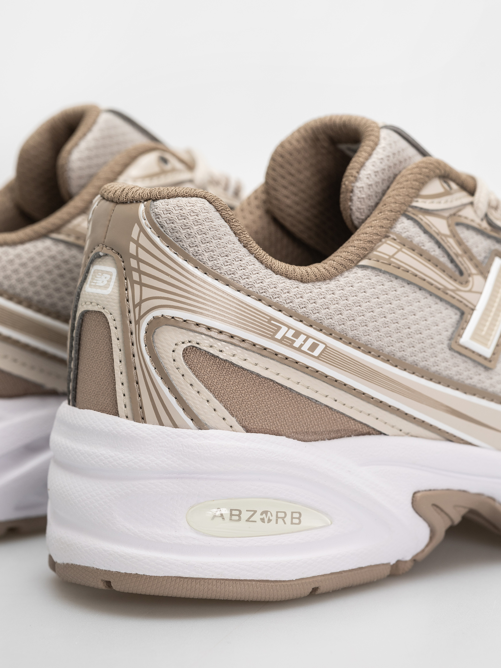 Boty New Balance 740 JR (timberwolf/driftwood)