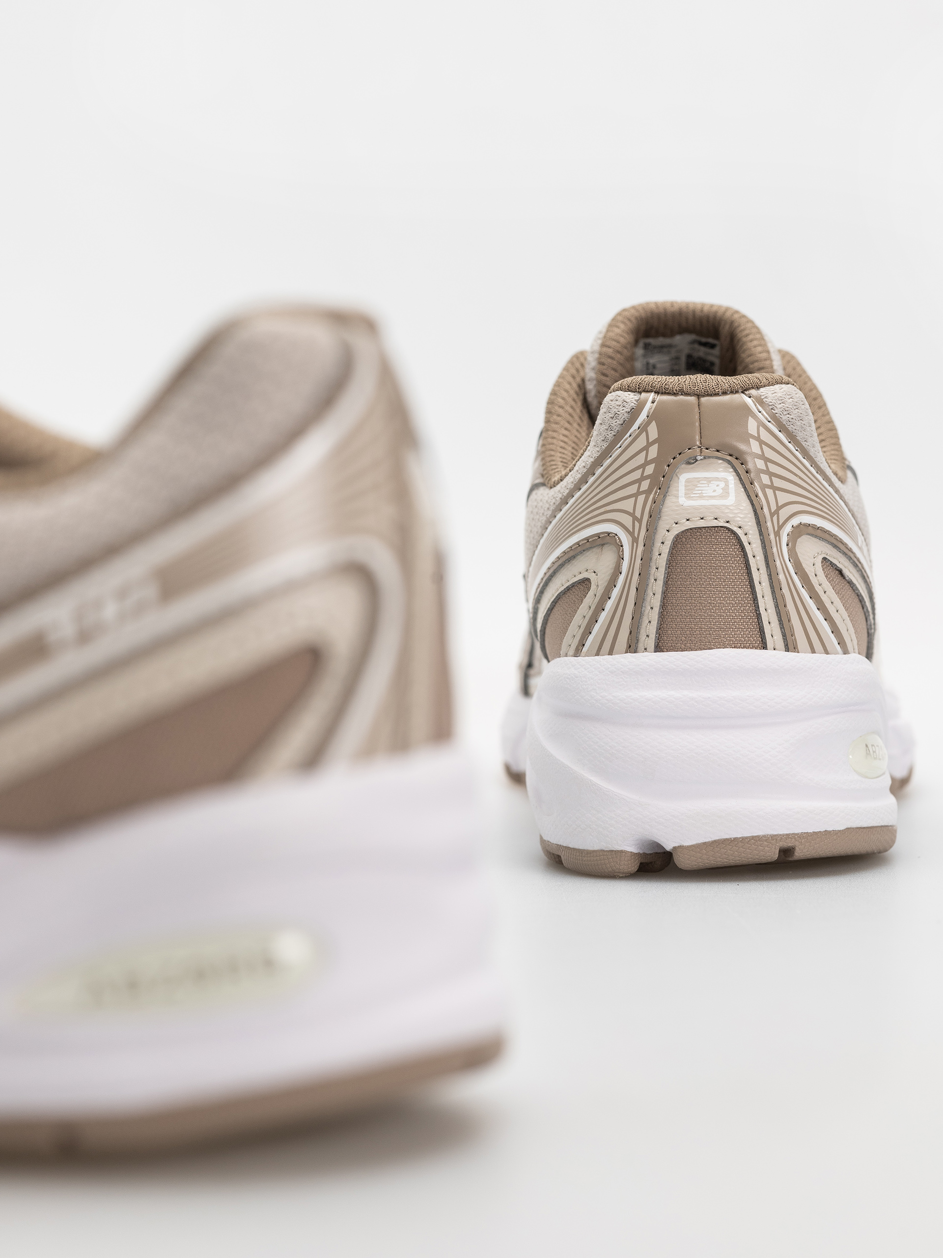 Boty New Balance 740 JR (timberwolf/driftwood)