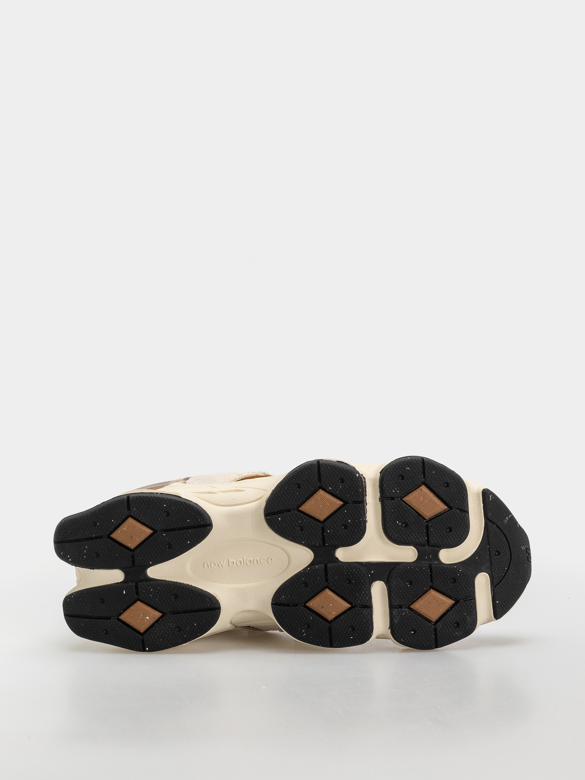 Boty New Balance 9060 JR (breakfast tea/angora)