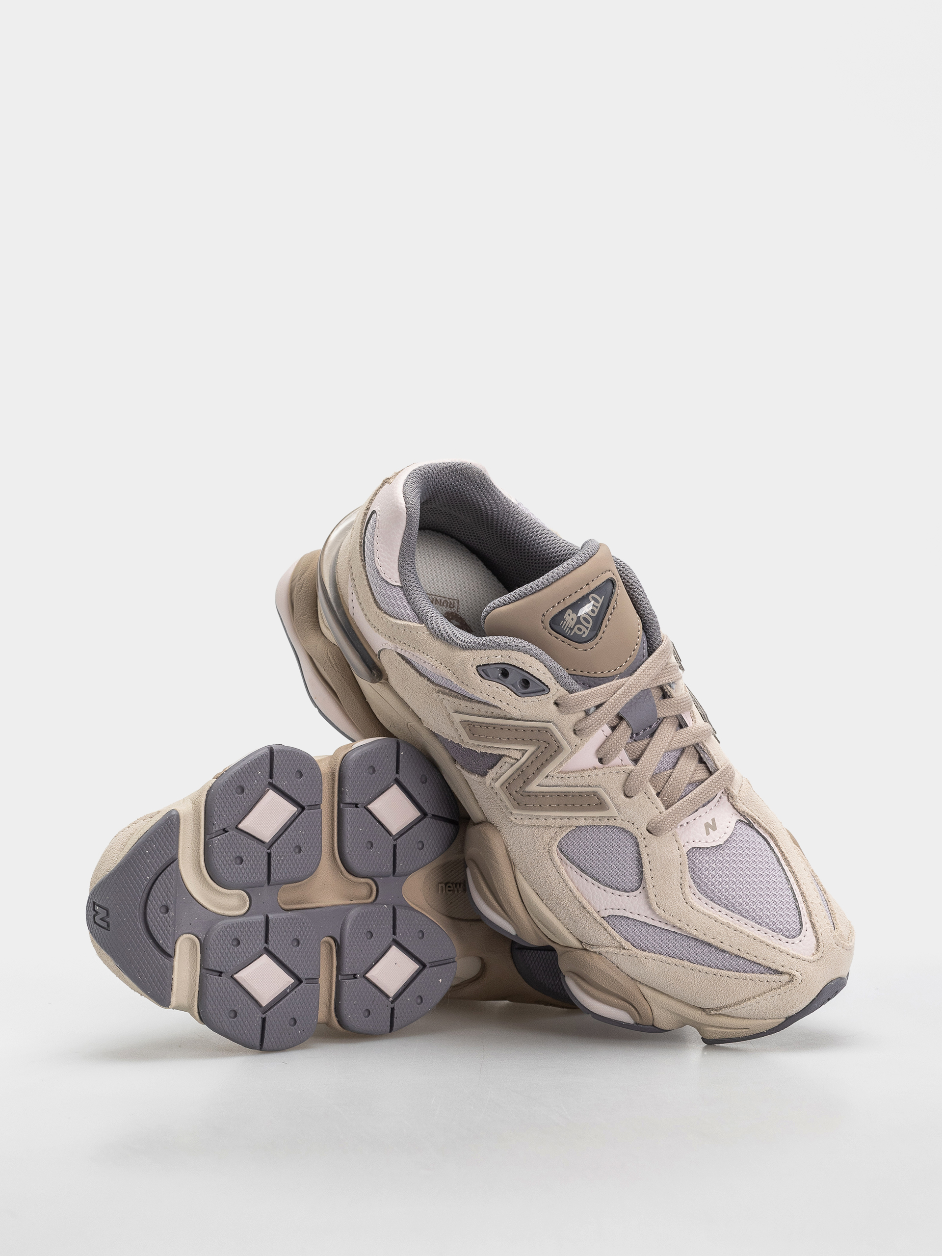 Boty New Balance 9060 (timberwolf/driftwood)
