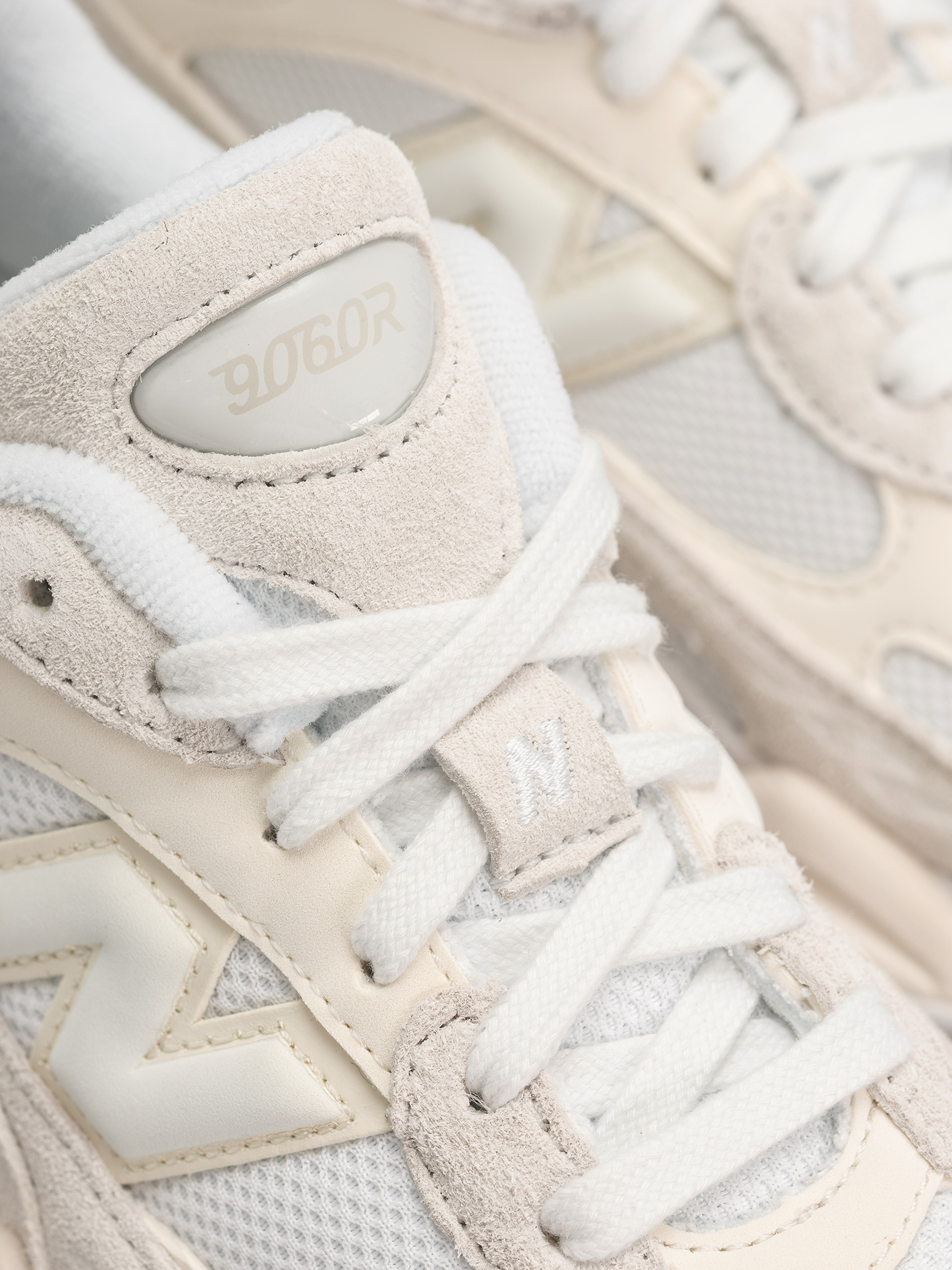 Boty New Balance 9060 (angora/sea salt)
