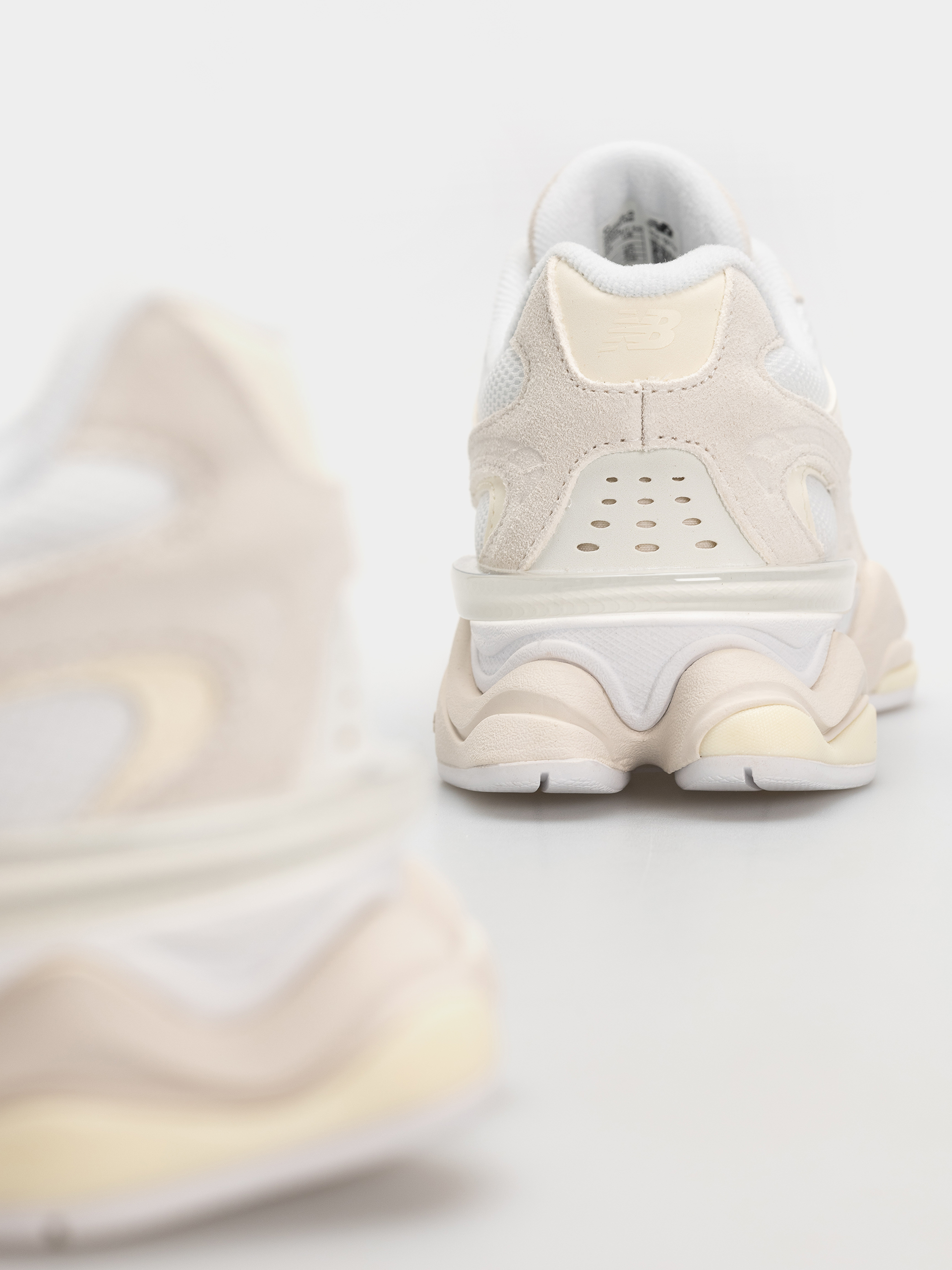 Boty New Balance 9060 (angora/sea salt)