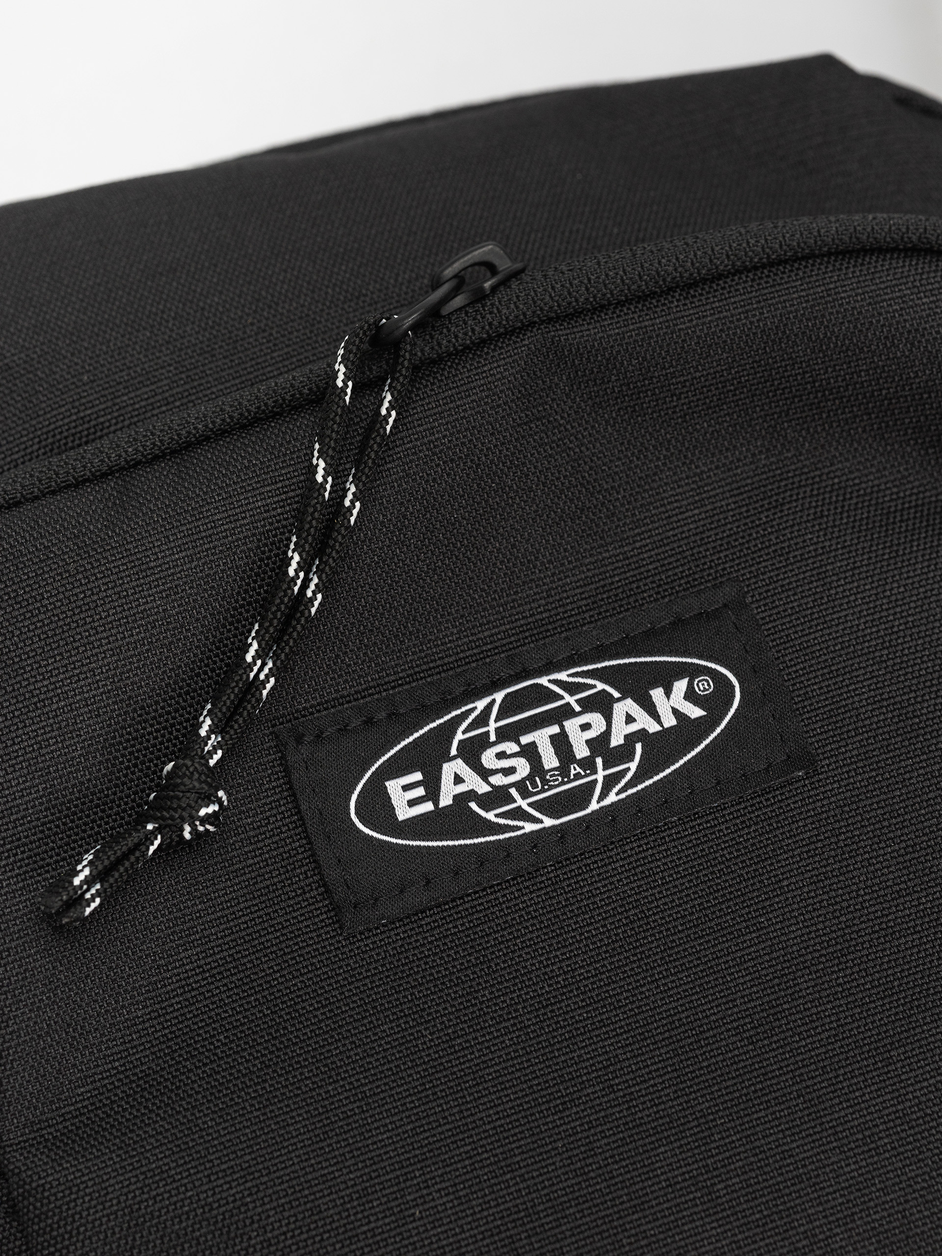 Ledvinka Eastpak Mini Pro (cs black pro)