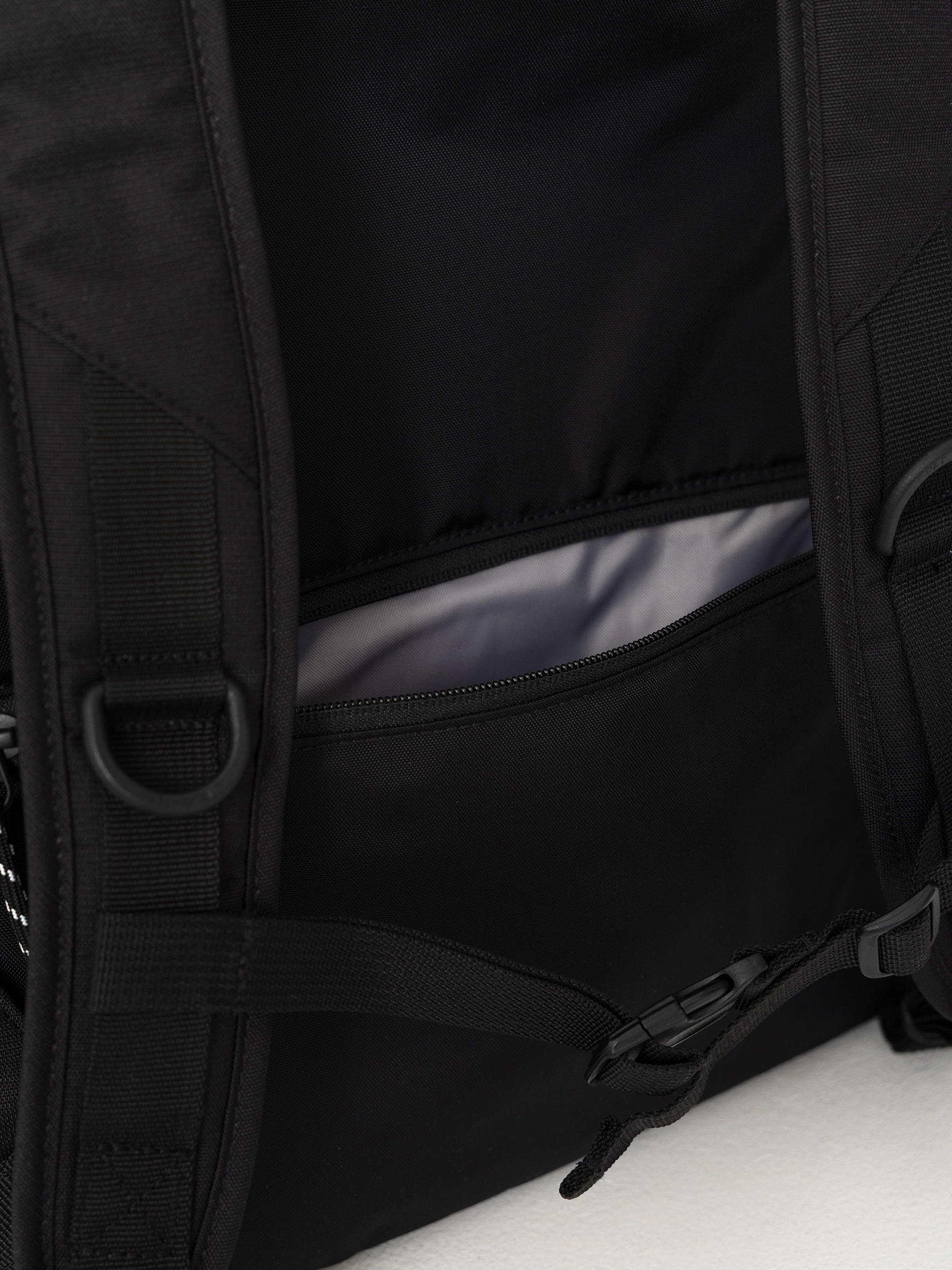 Batoh Eastpak Volker Pro (cs black pro)