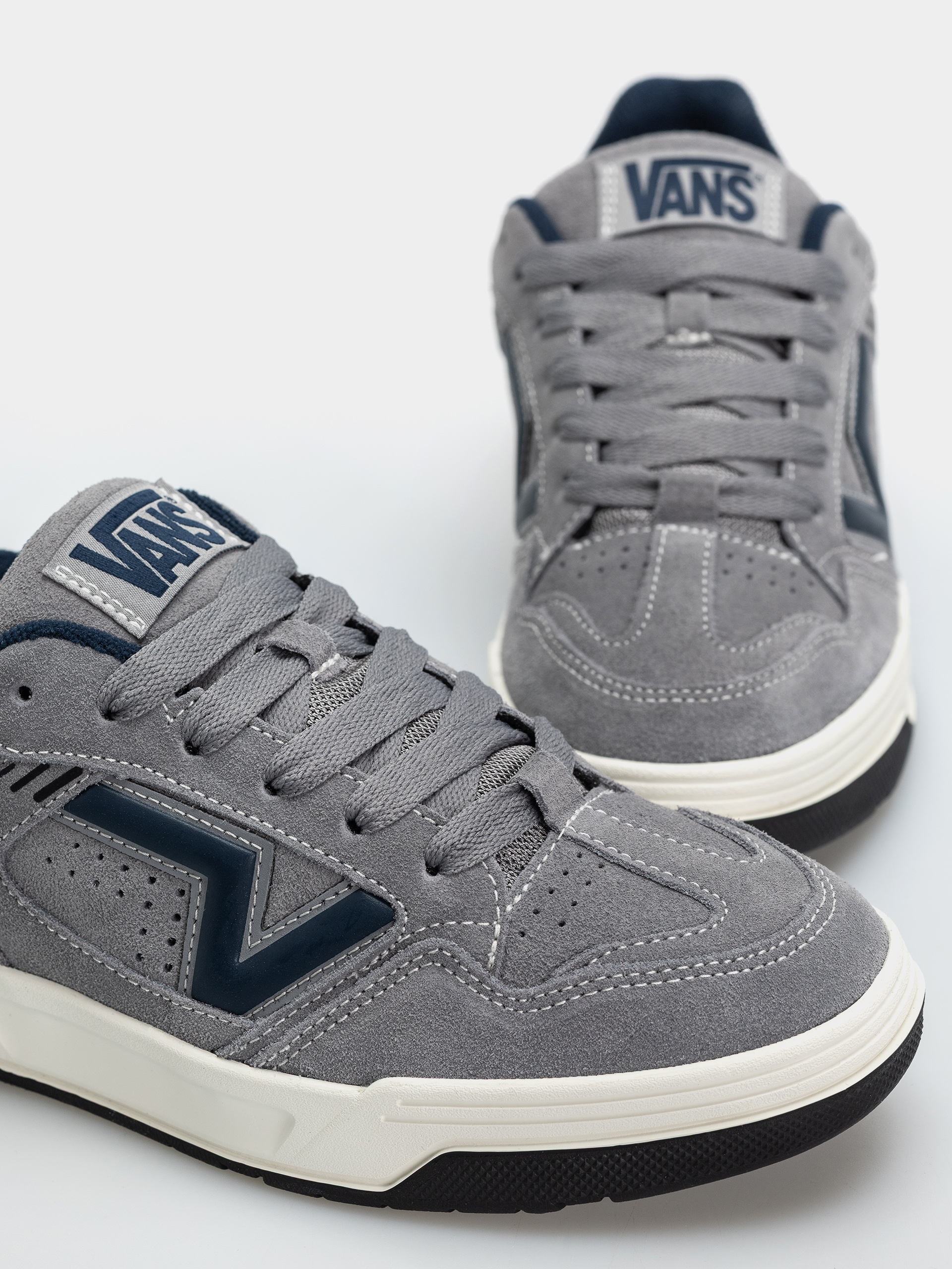 Boty Vans Upland (gray/navy)