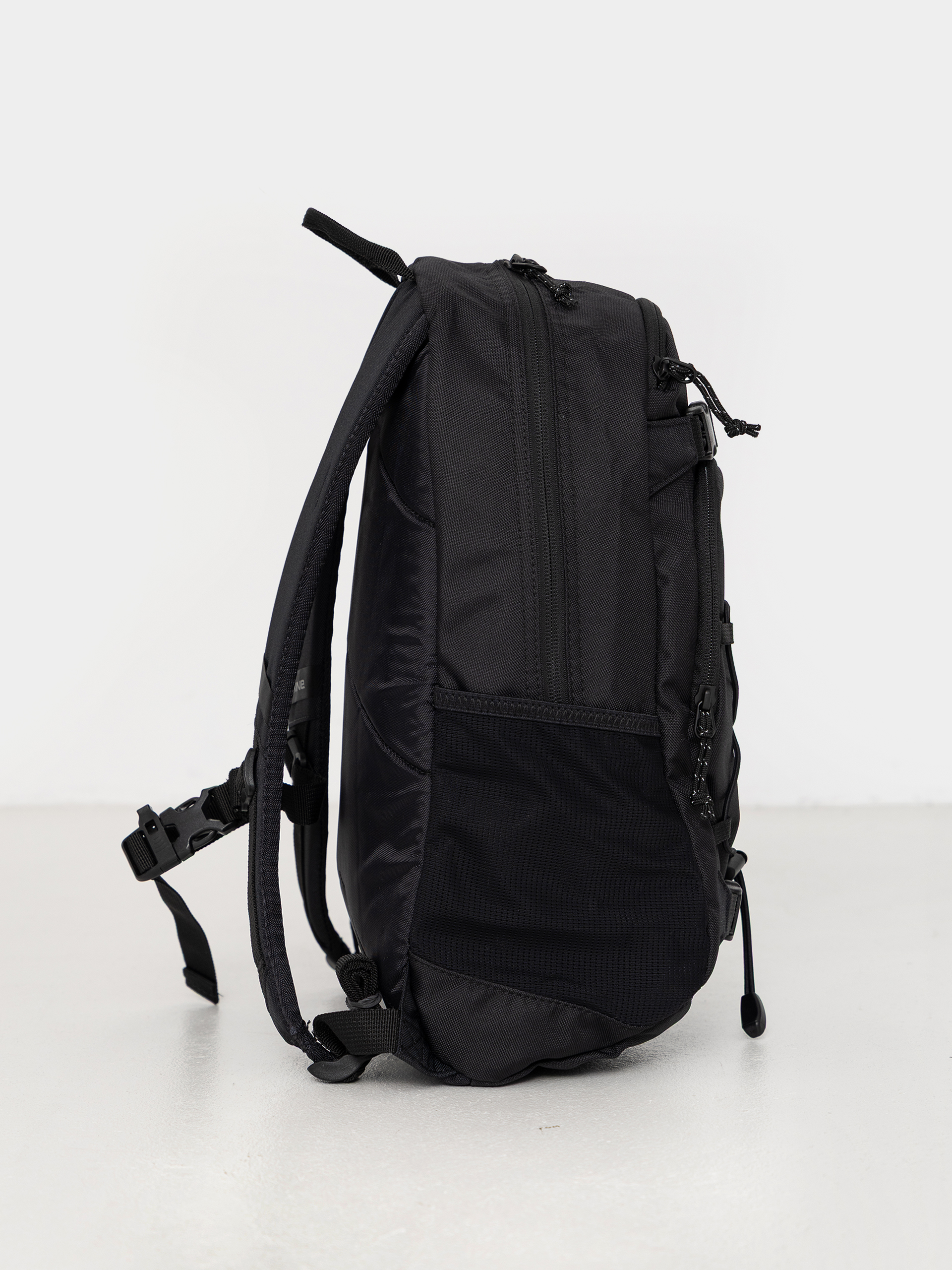 Batoh Dakine Grom 2.0 13L (black)
