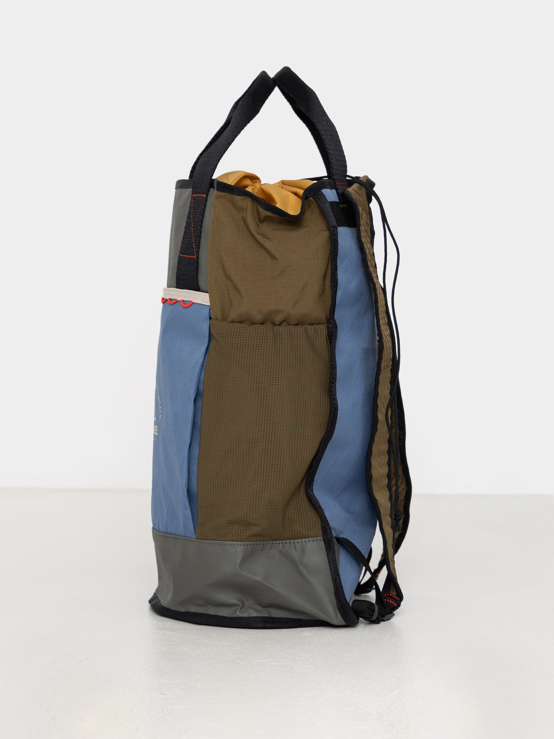 Batoh Dakine Renovation Lt 22L (everglades)