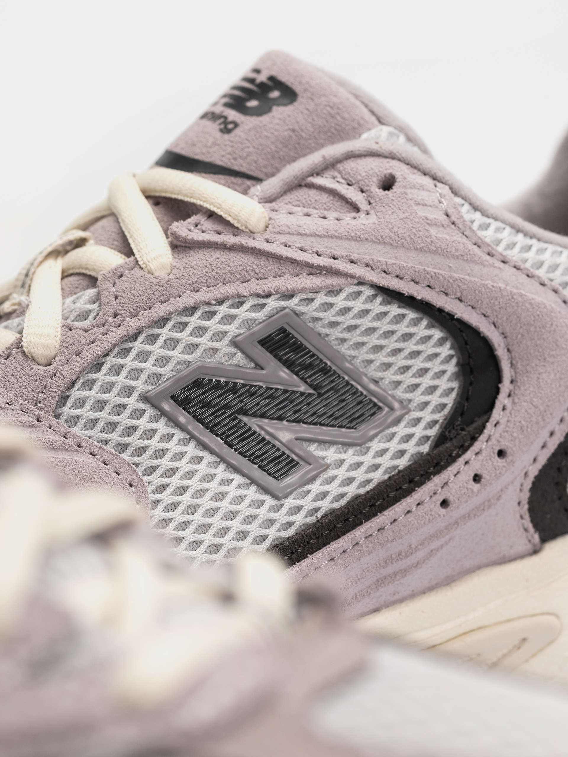 Boty New Balance 530 (grey matter/truffle salt/black cement)