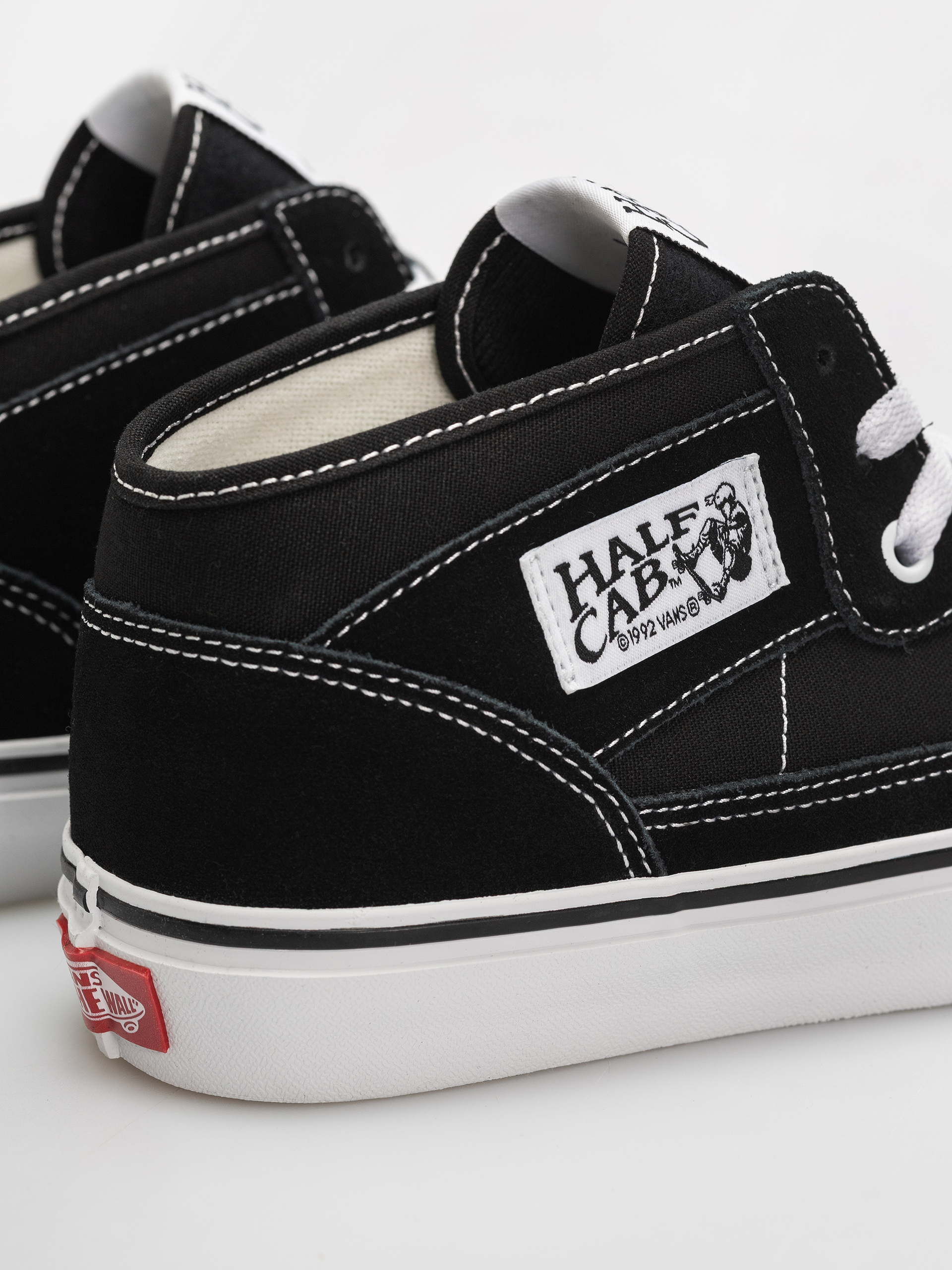 Boty Vans Half Cab Decon (black/true white)