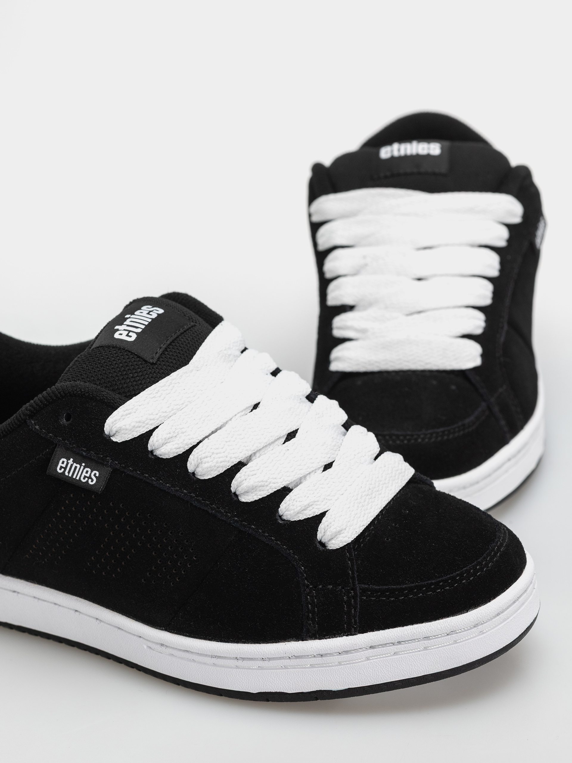Boty Etnies Kingpin (black/white/white)