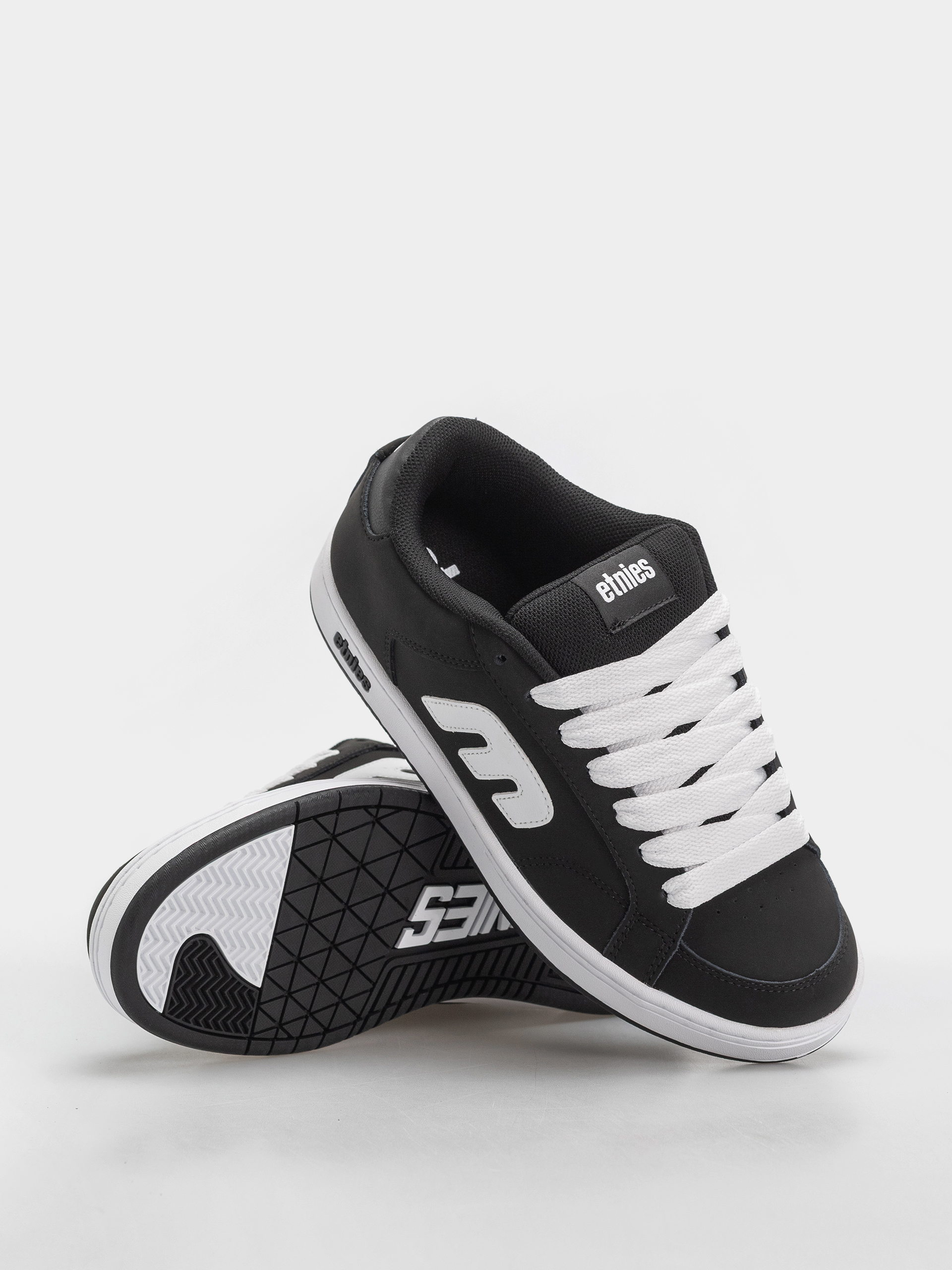 Boty Etnies Kingpin 2K (black/white)