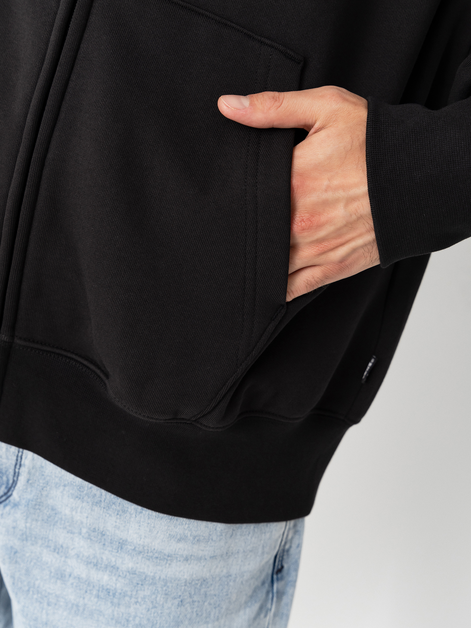 Mikina s kapucí Vans Left Chest ZHD (black)