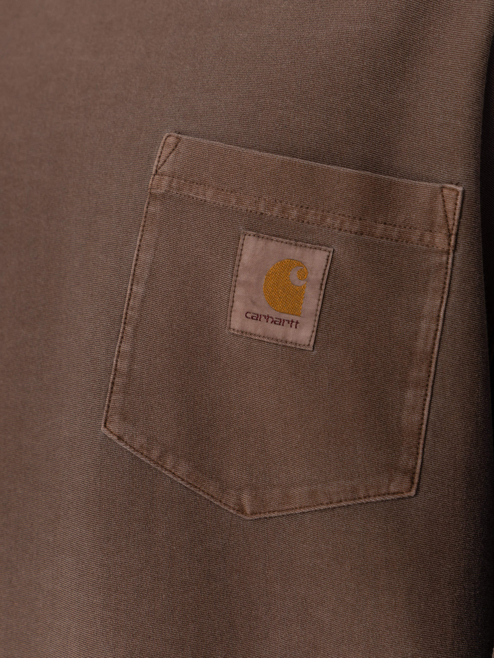 Triko Carhartt WIP Loose Pocket (tobacco)