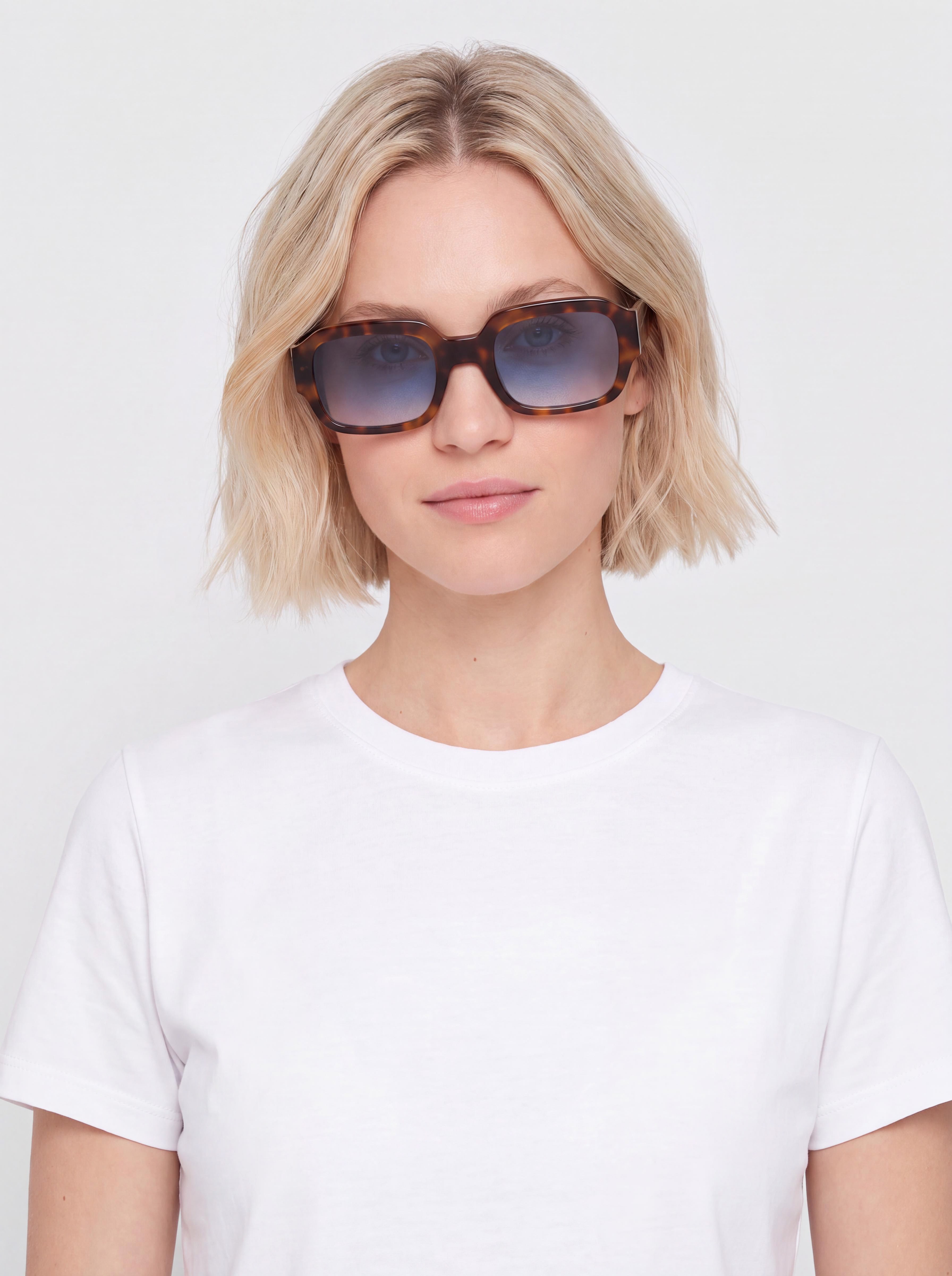 Sluneu010dnu00ed bru00fdle MessyWeekend Downey (tortoise/blue)