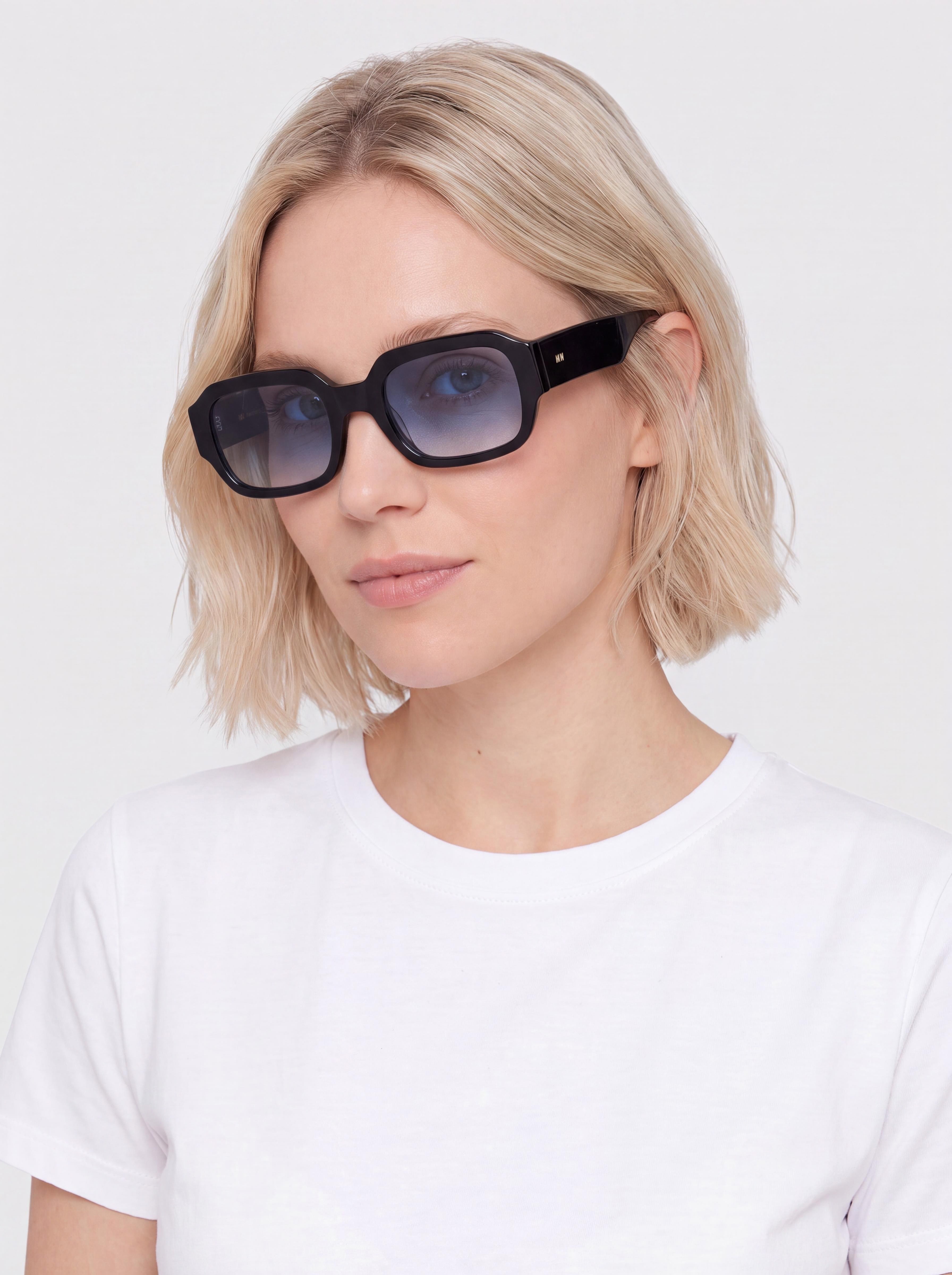 Sluneu010dnu00ed bru00fdle MessyWeekend Downey (black/gradient blue)