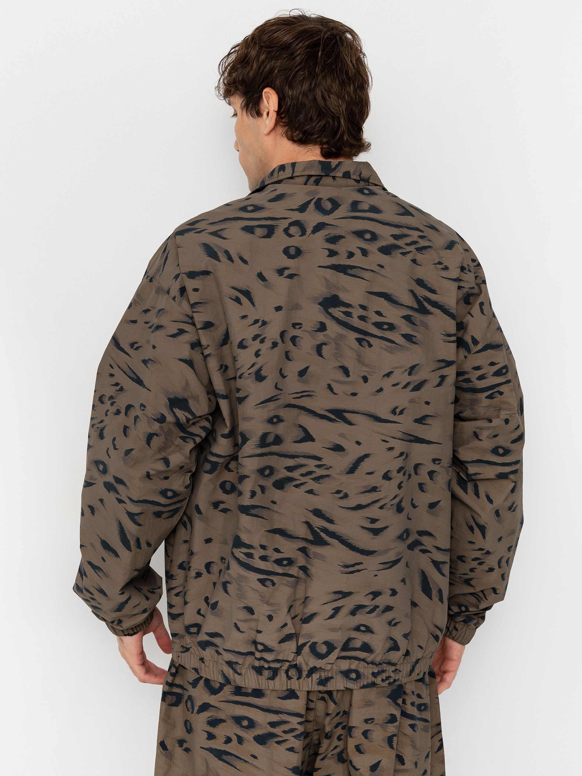 Bunda Carhartt WIP Travon (duck feather print cypress/black)