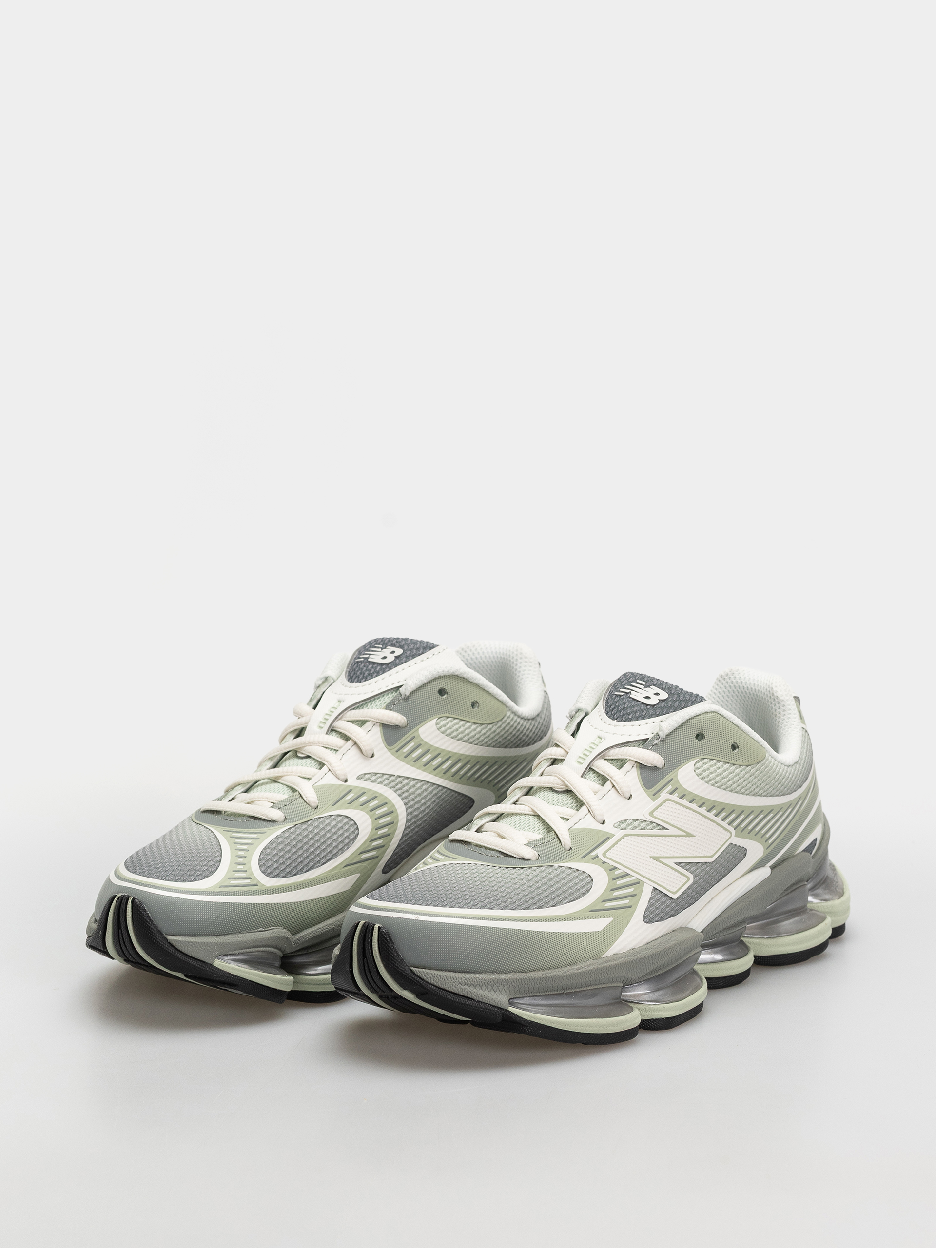 Boty New Balance 2000 (silver moss/bayberry/sea salt)