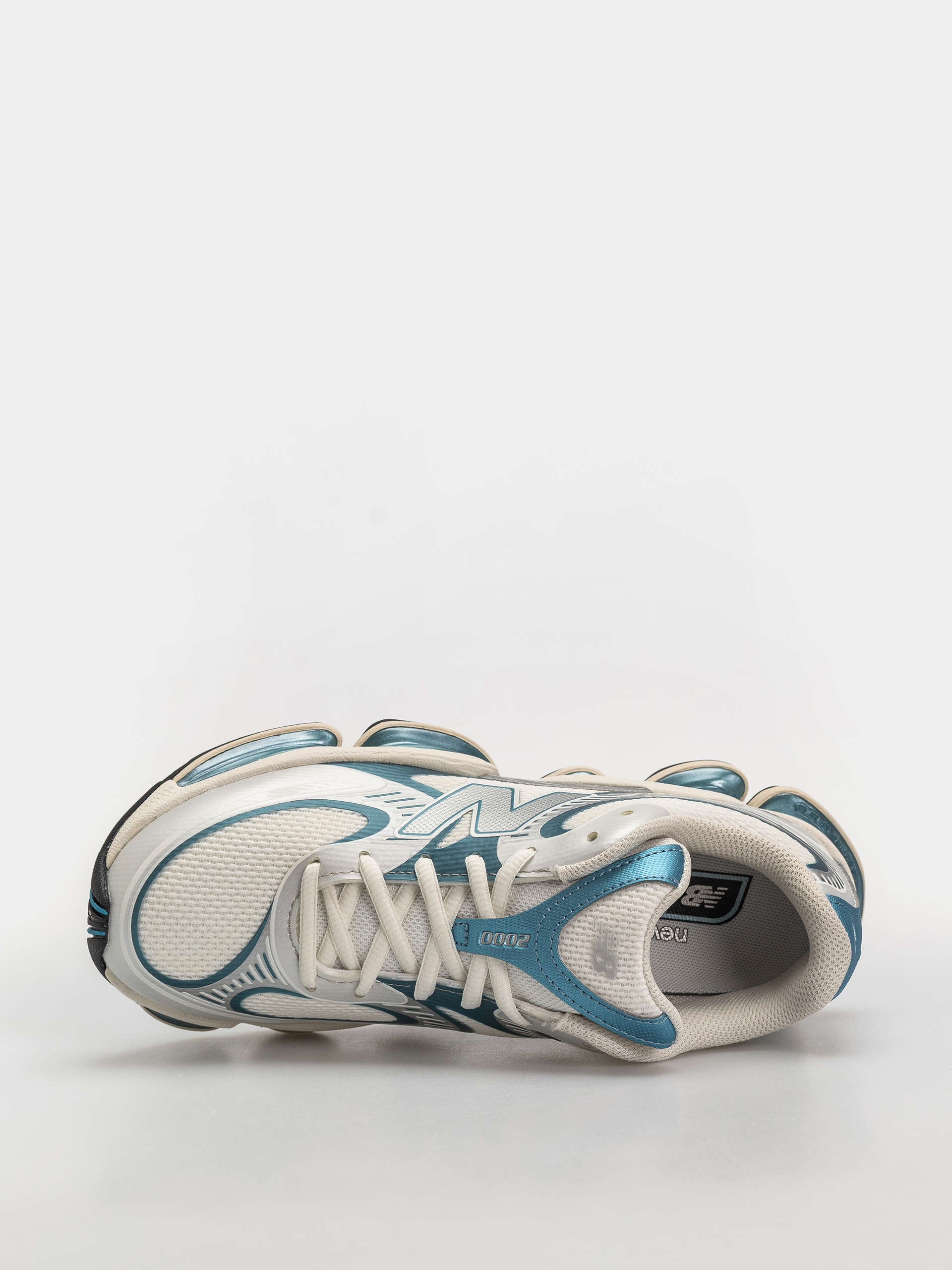 Boty New Balance 2000 (sea salt/altitude metallic)